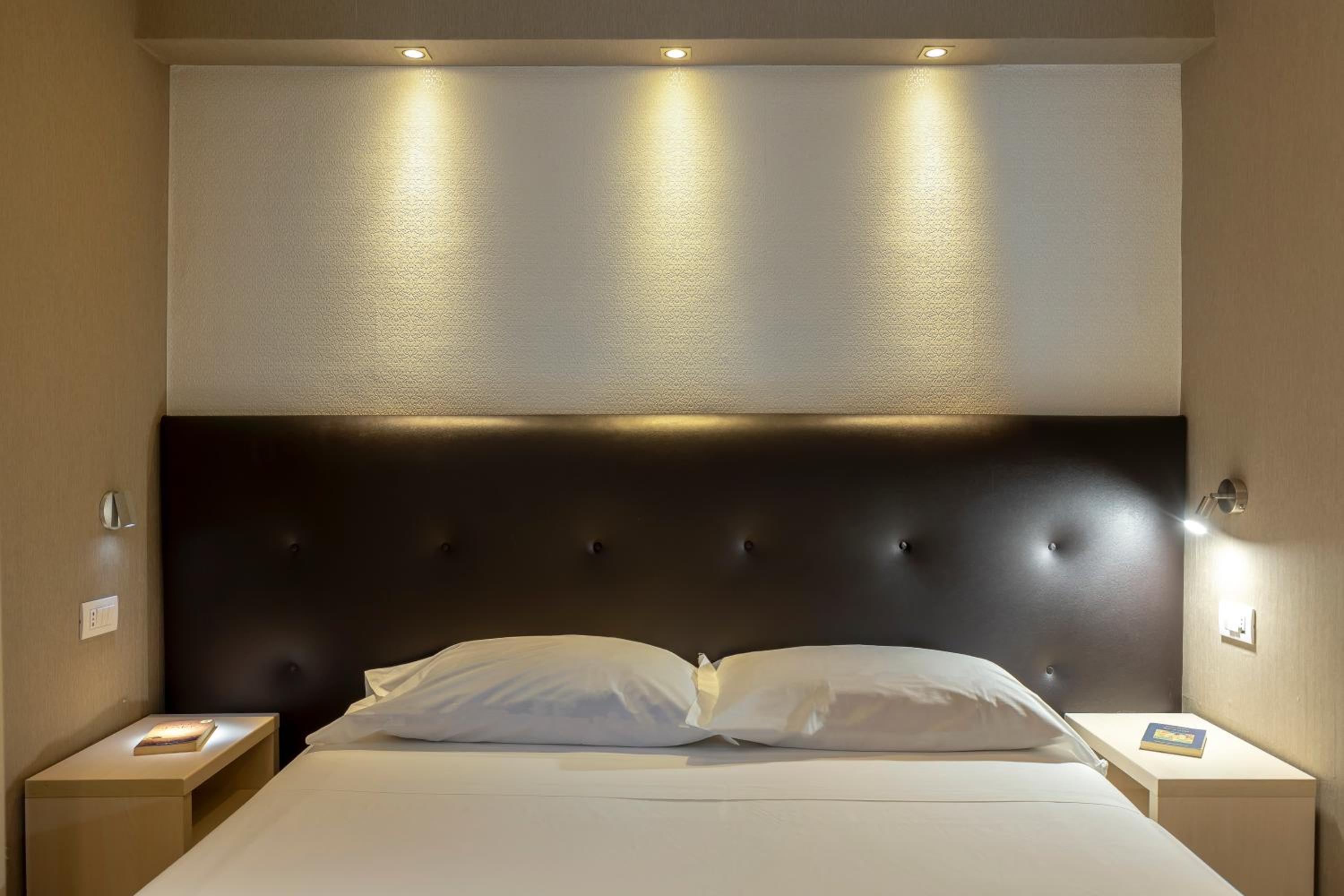 Economy Double or Twin Room photo 2