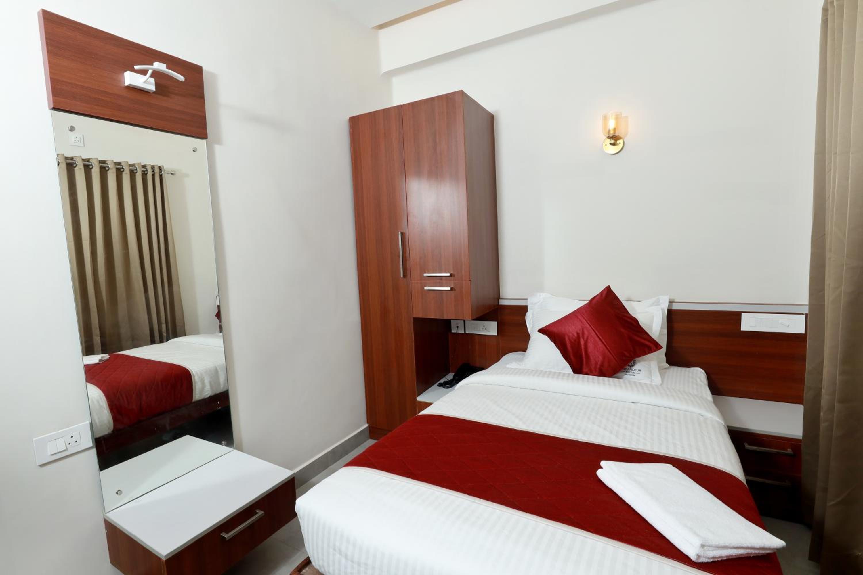 Deluxe Single Room photo 3
