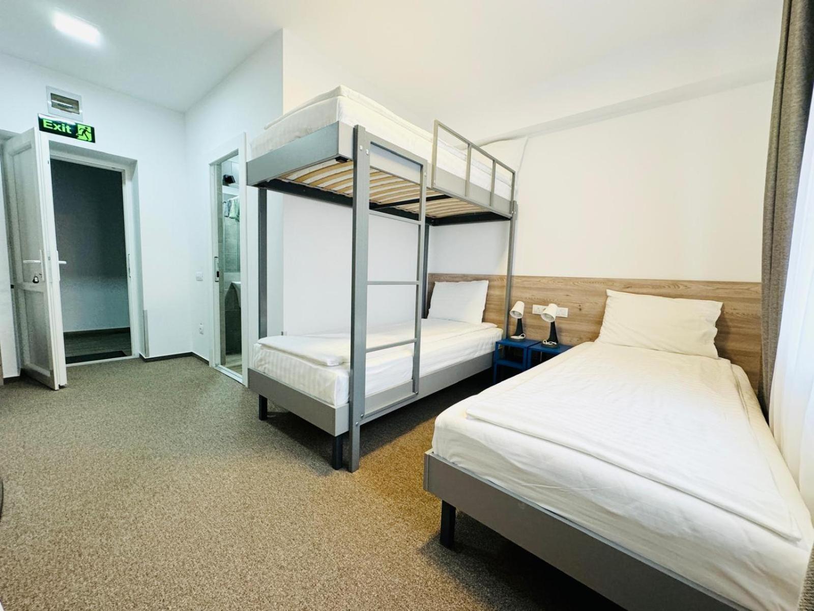 Triple Room with Private Bathroom