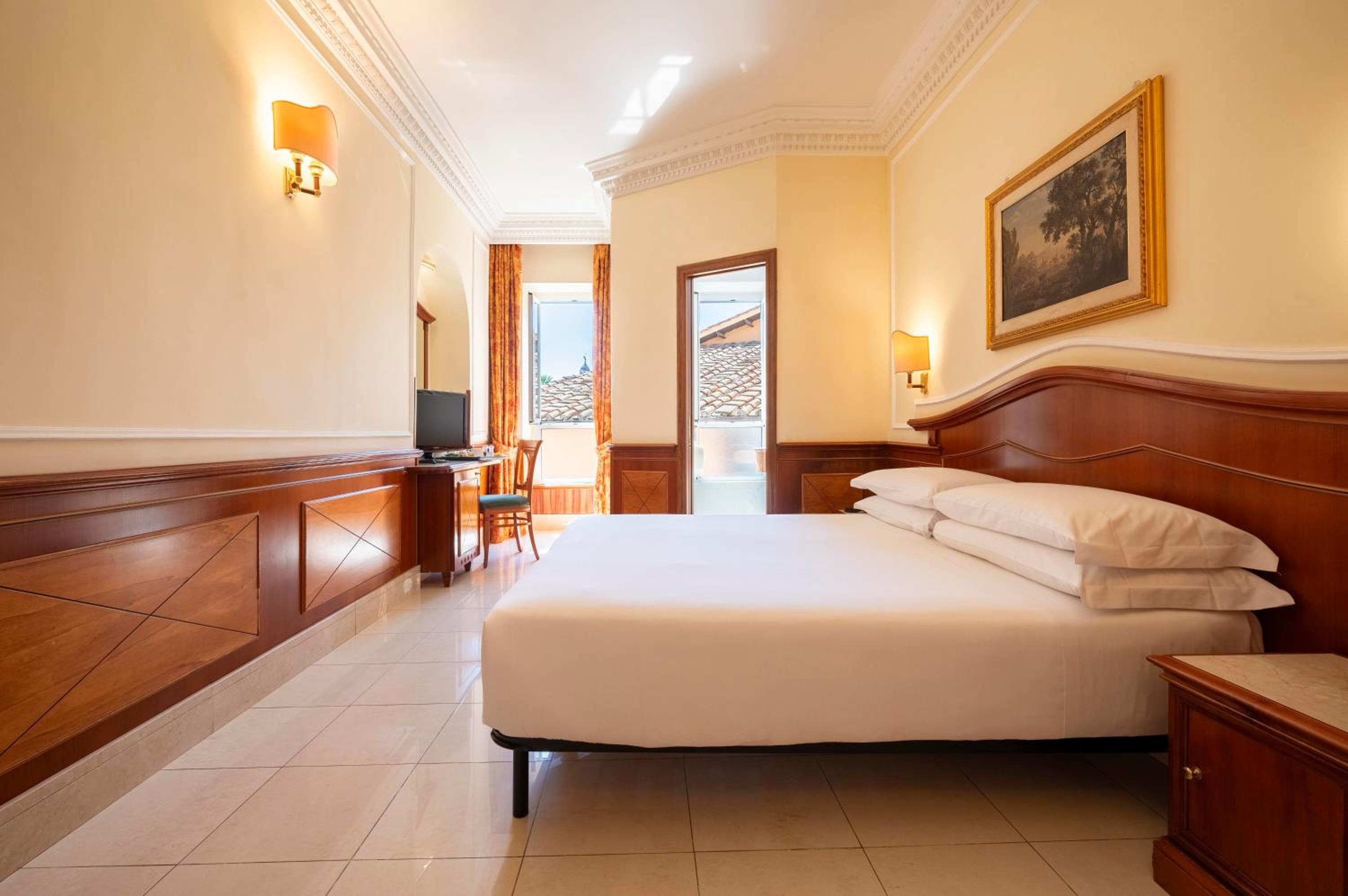 Superior Double or Twin Room photo 1