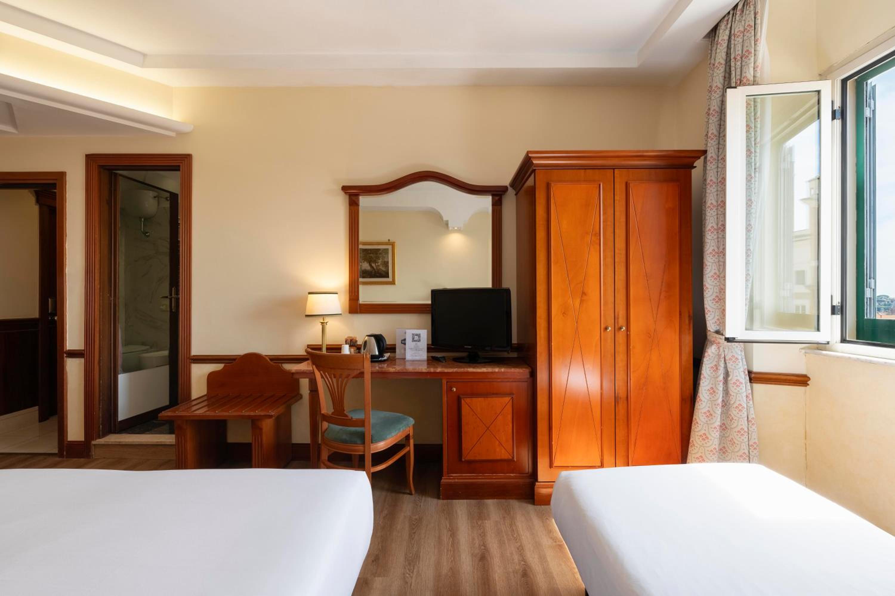 Triple Room with View photo 1