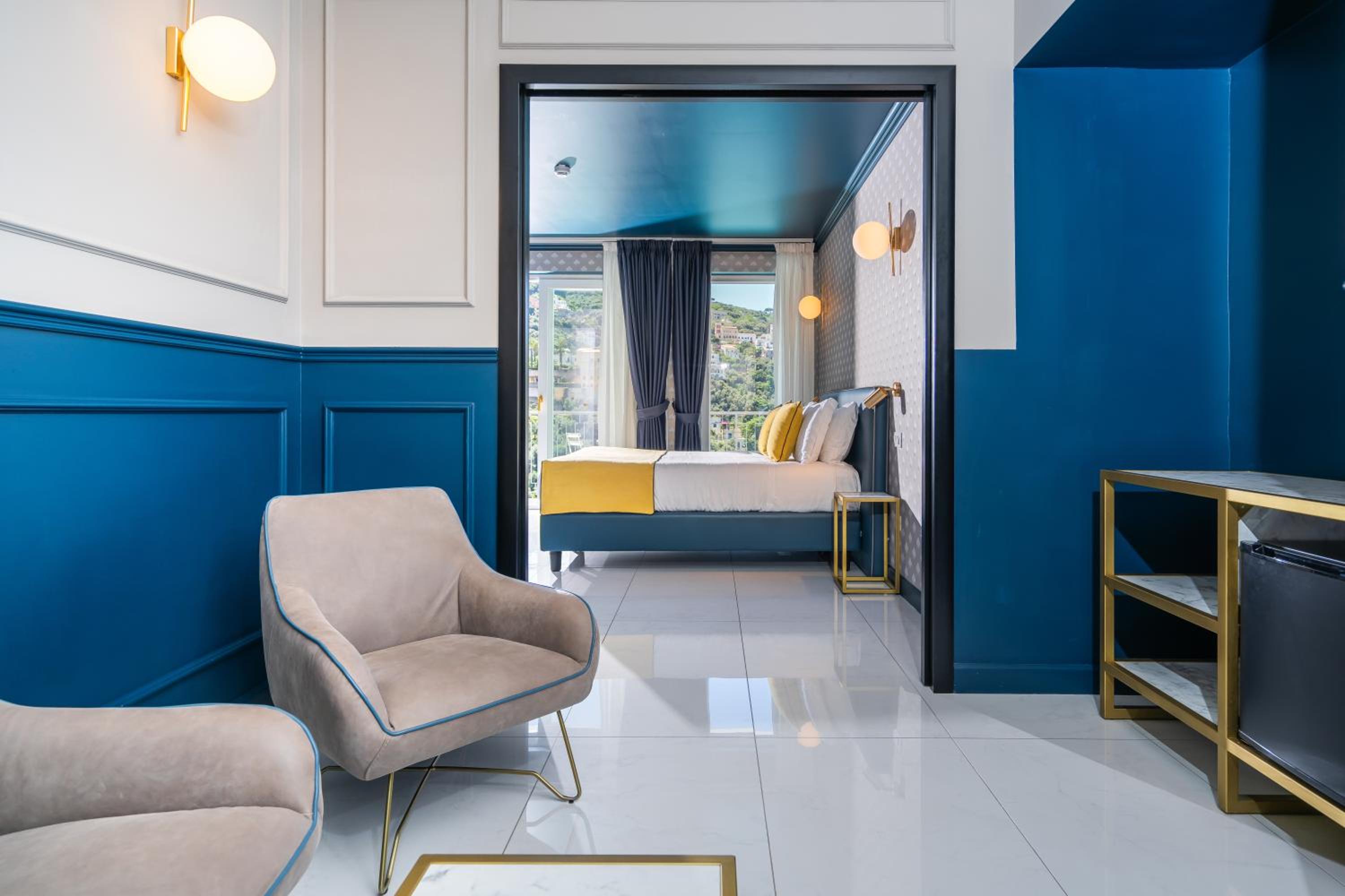 Junior Suite with Sea View - Photo 9