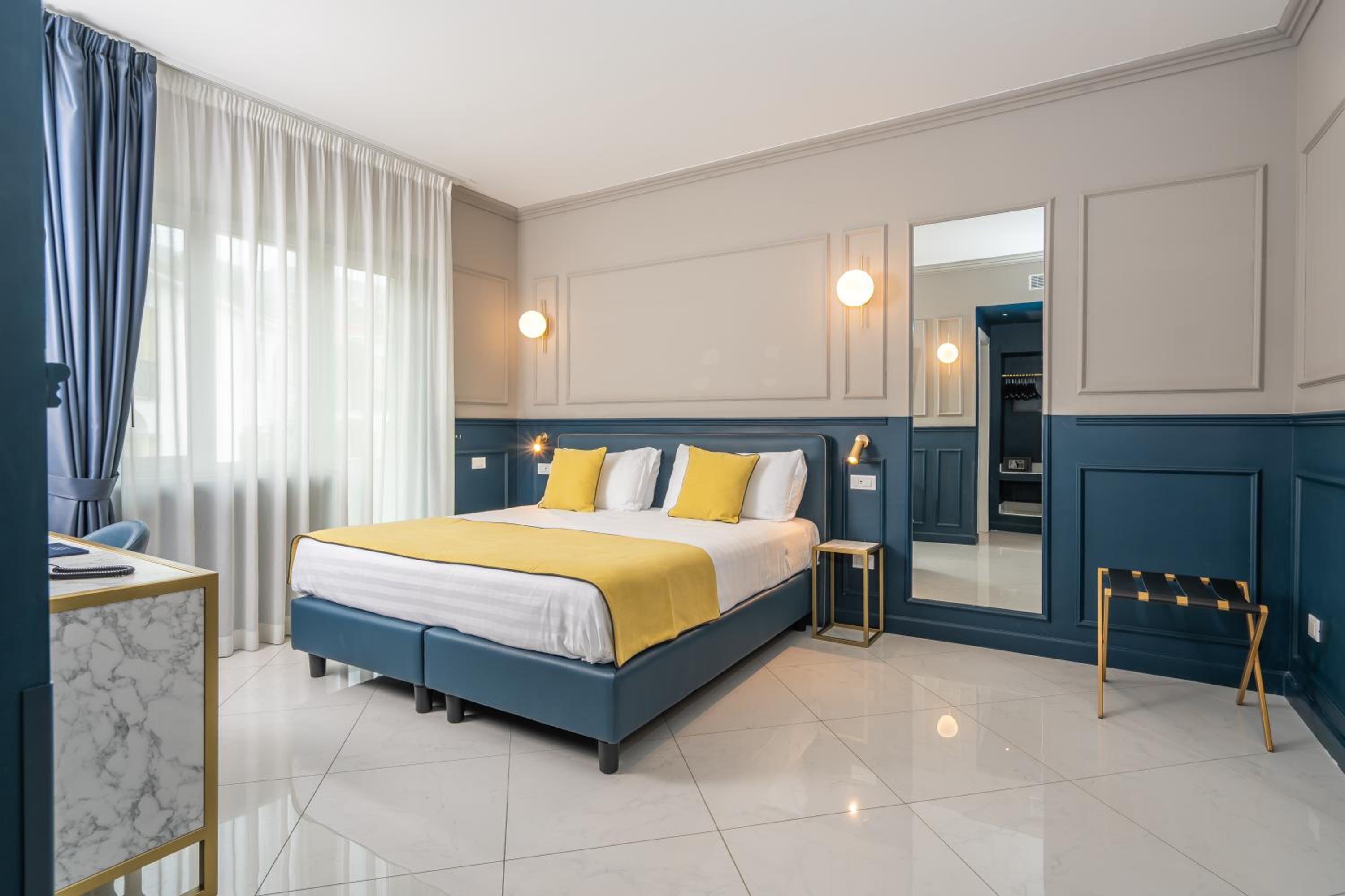 Classic Double or Twin Room - Photo 3