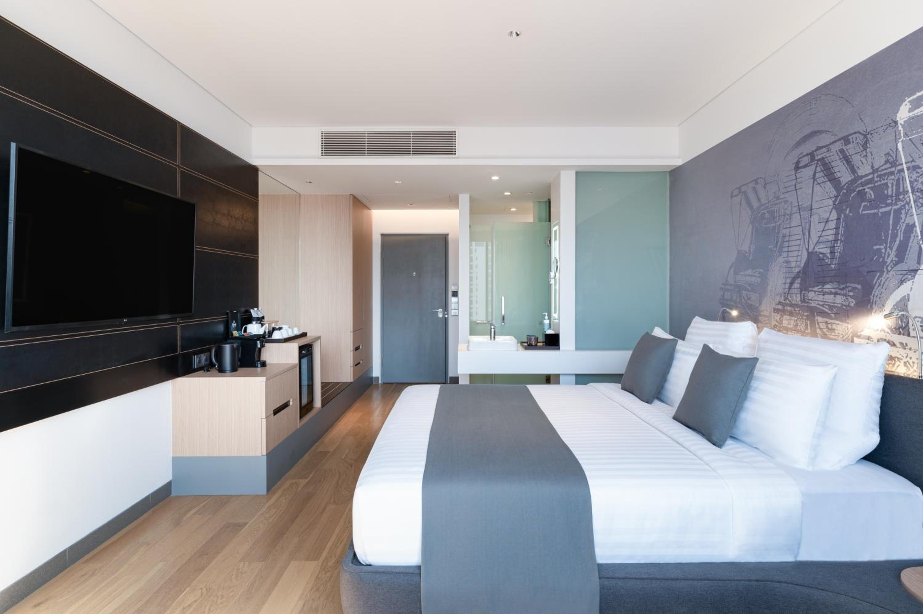 Executive King Room - Photo 6