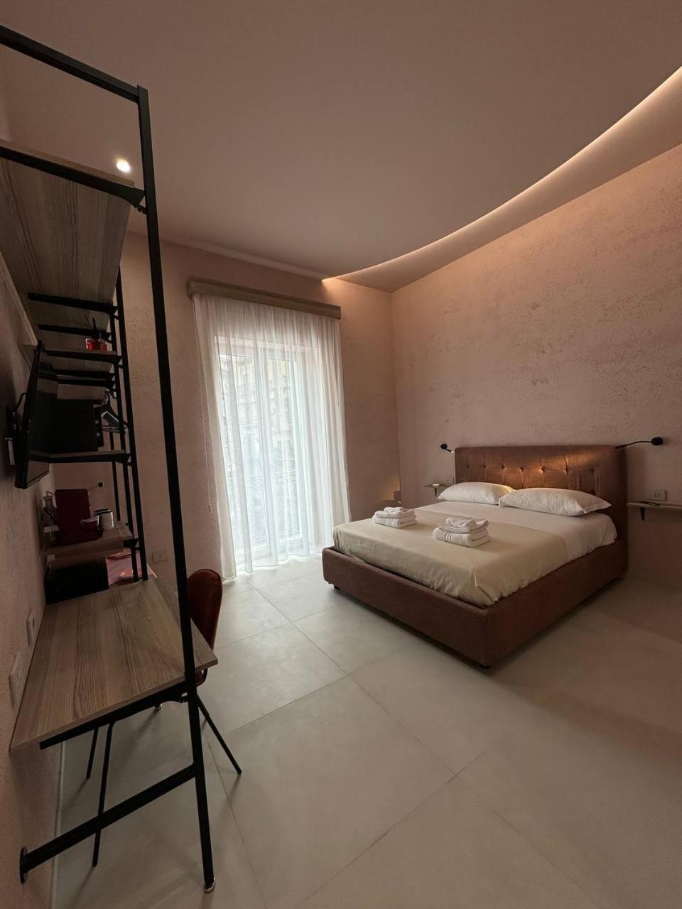 Queen Room with Balcony