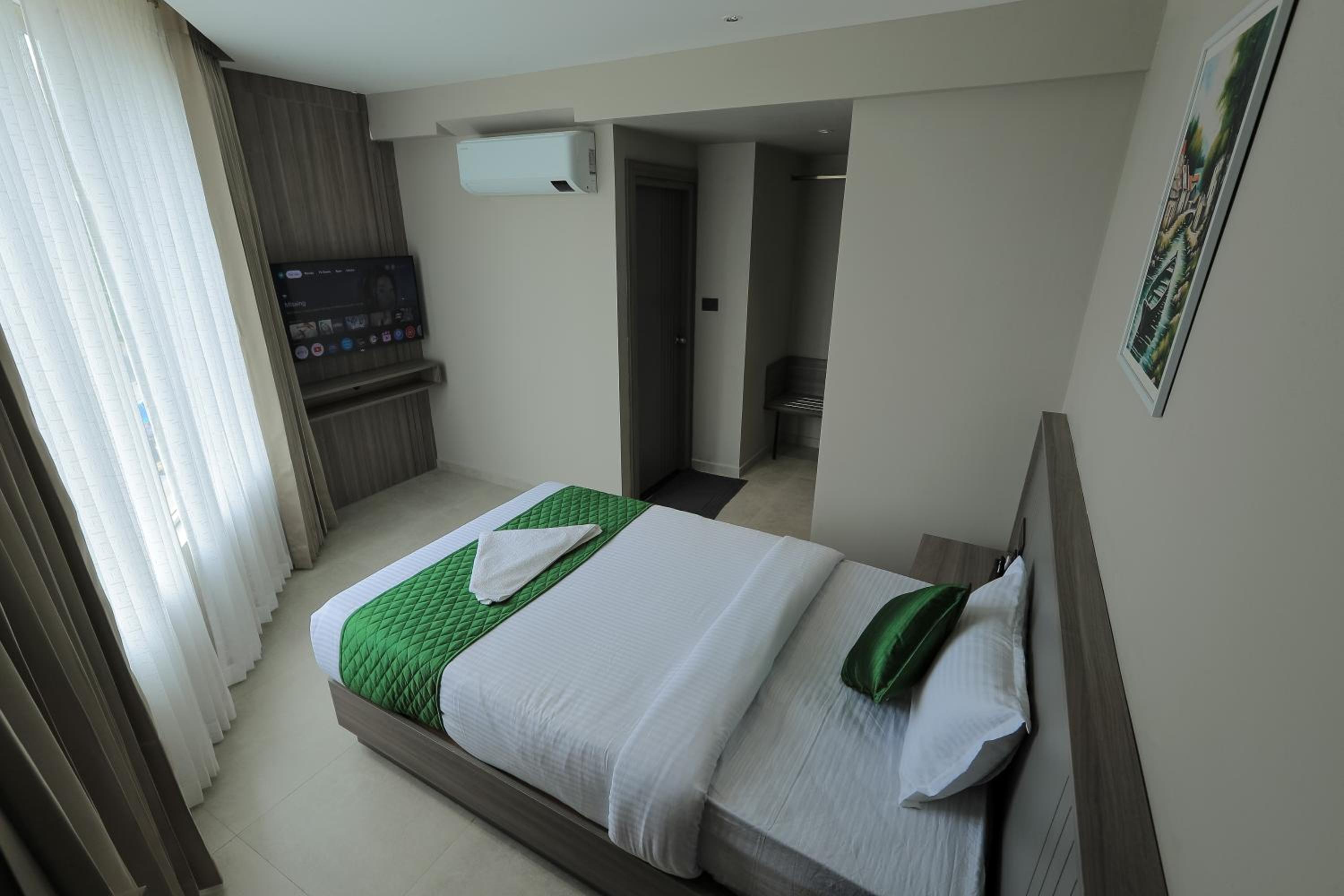 Budget Single Room photo 3