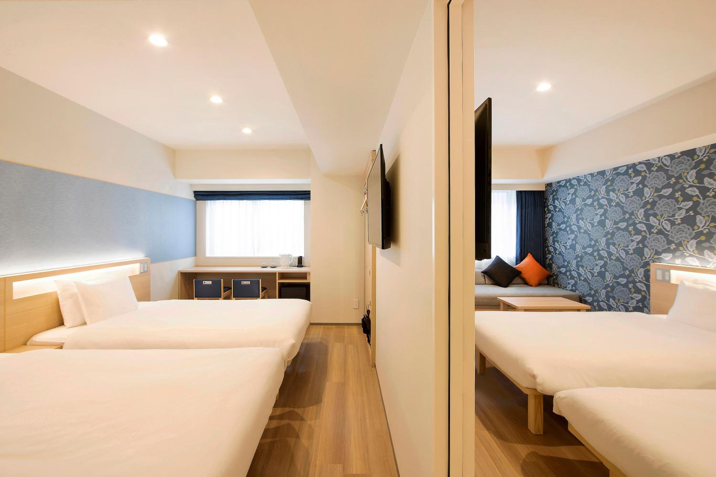 Connecting Rooms (4 Adults)