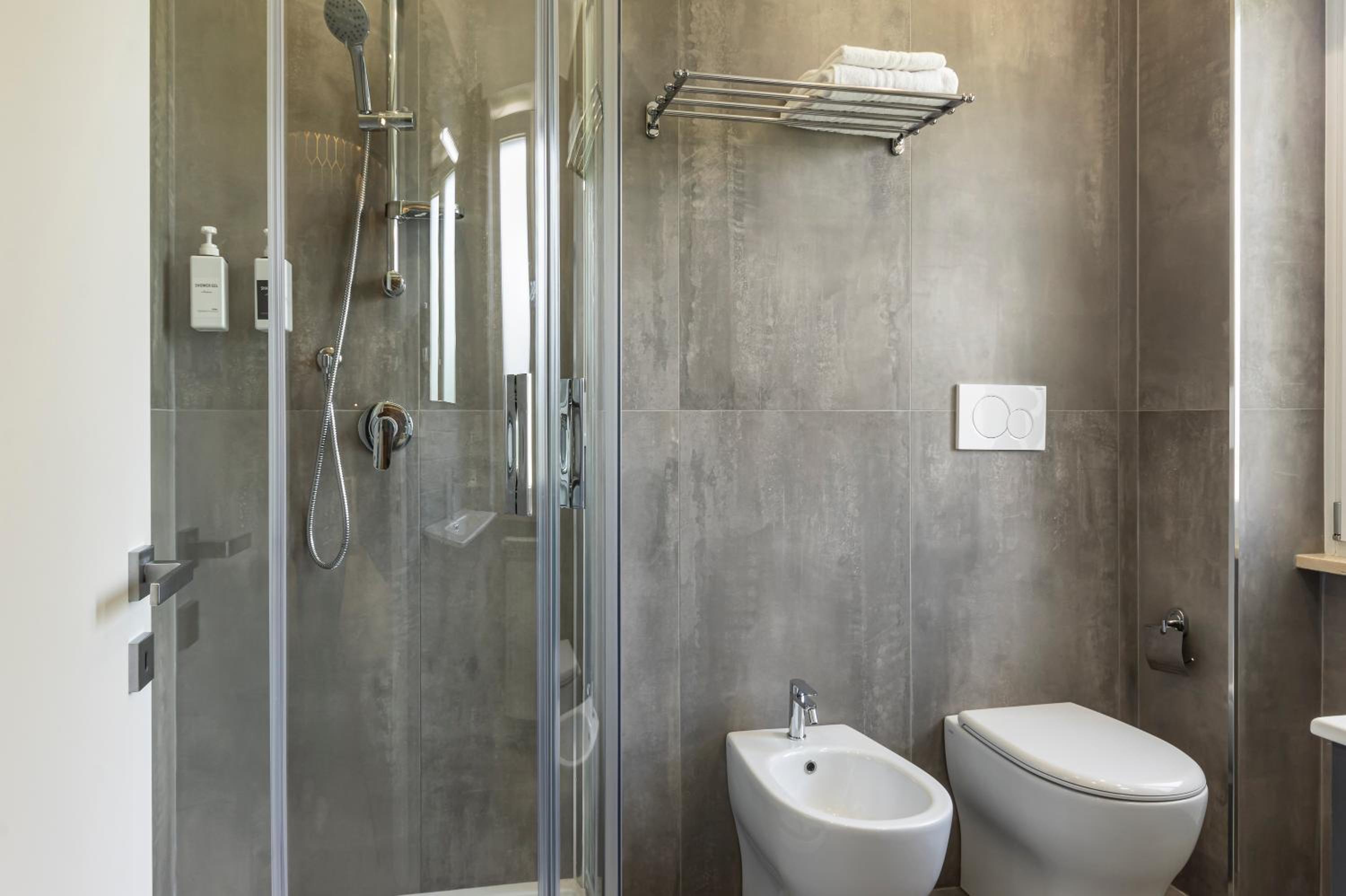 Double or Twin Room photo 2
