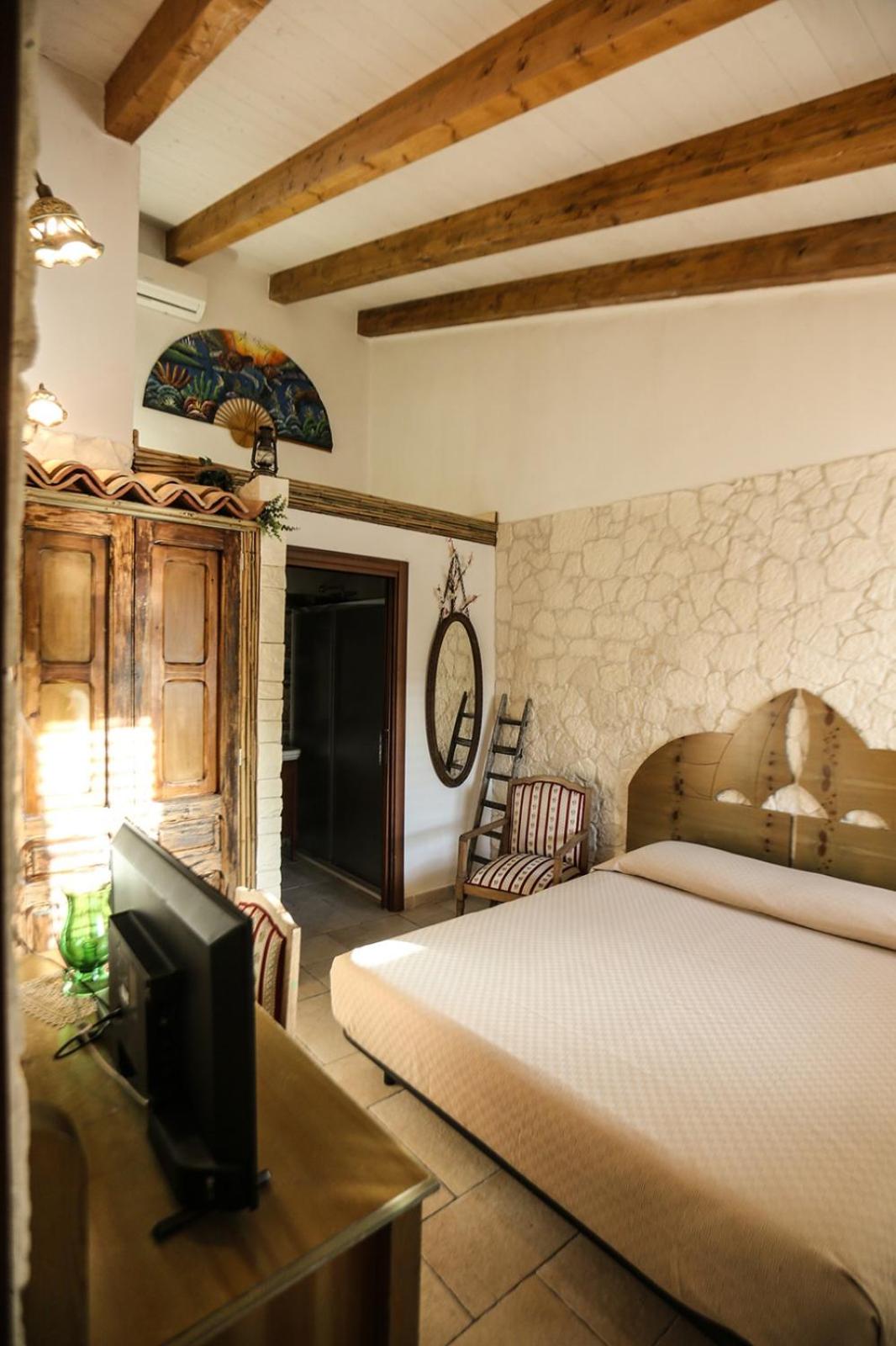 One-Bedroom Villa