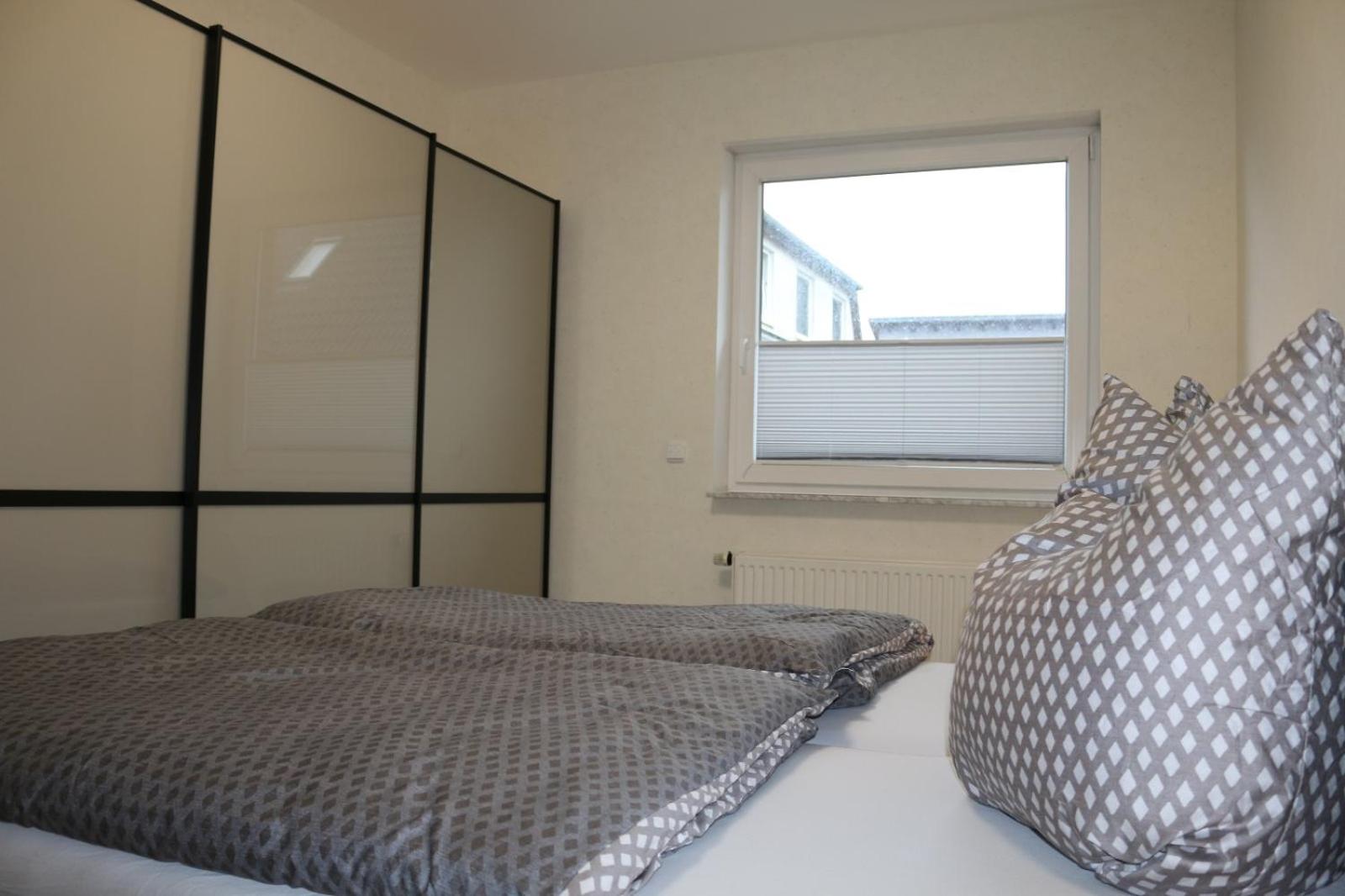 Three-Bedroom Apartment photo 2