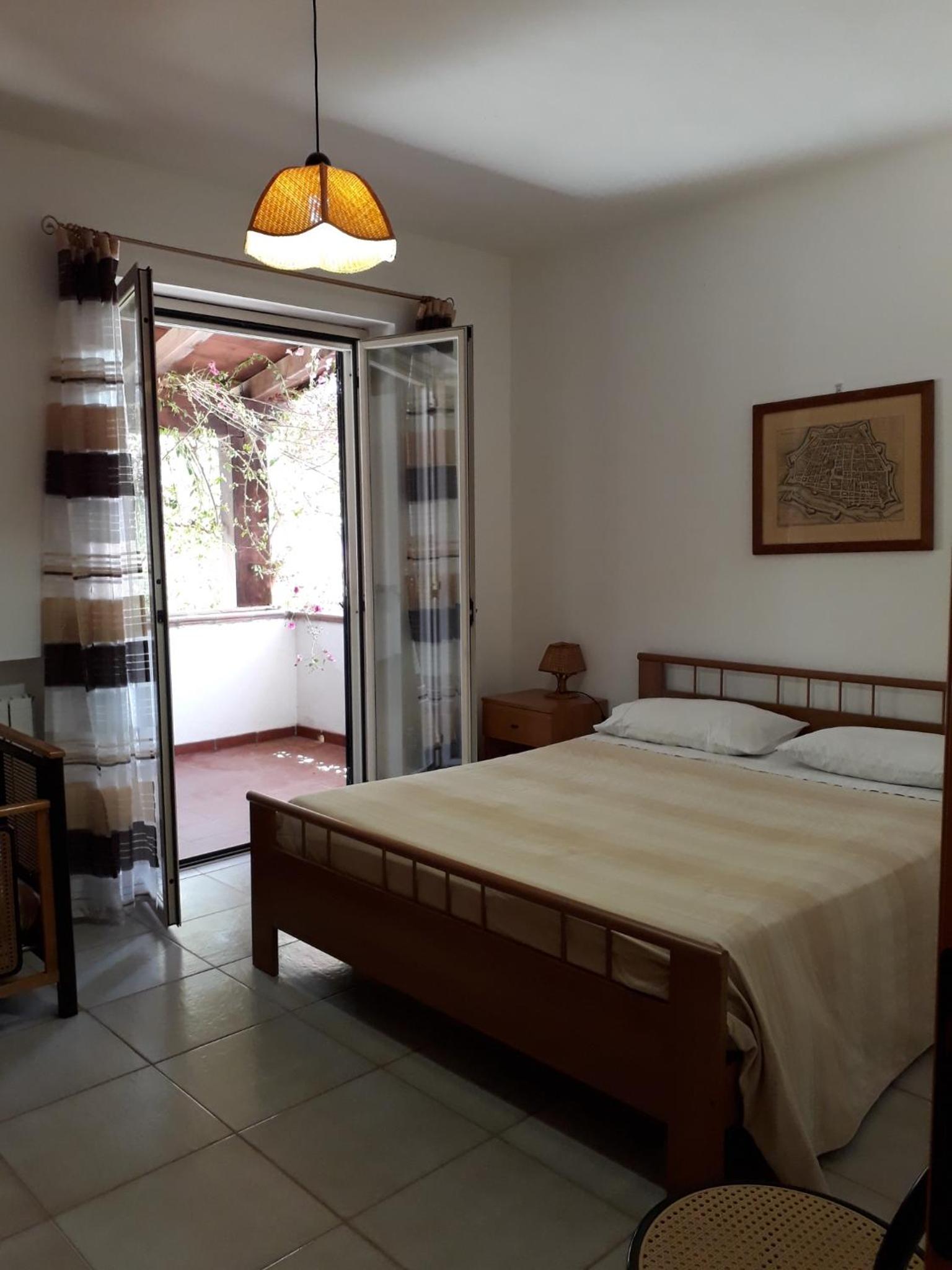 Quadruple Room with Terrace photo 3