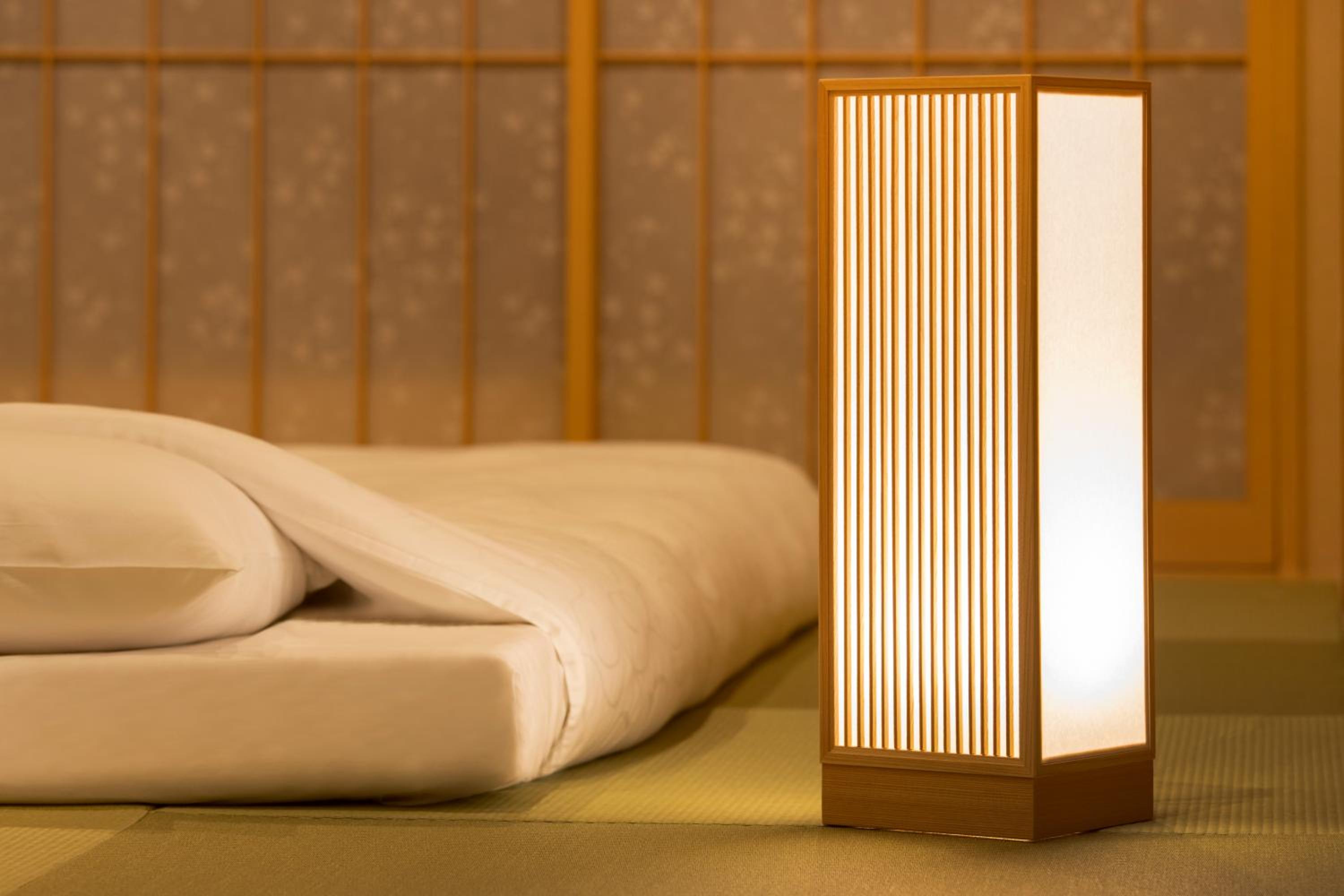 Japanese-Style Family Room (4 Adults)