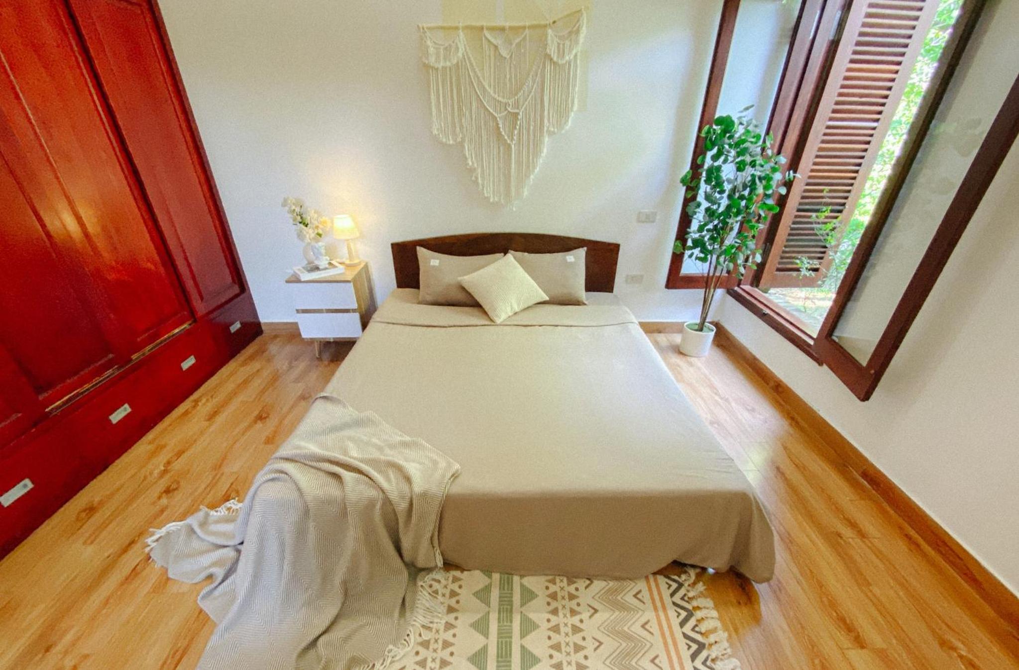 Three-Bedroom Villa photo 3