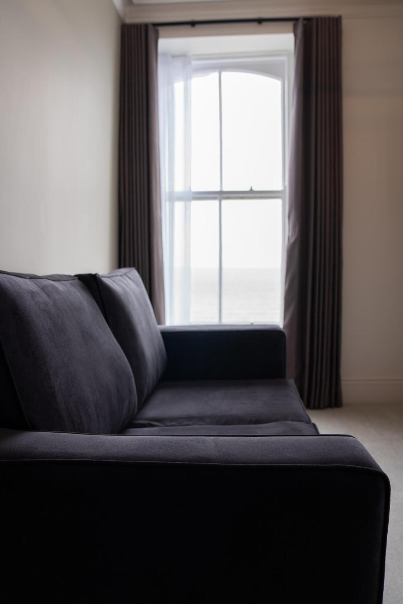 Family Room photo 3