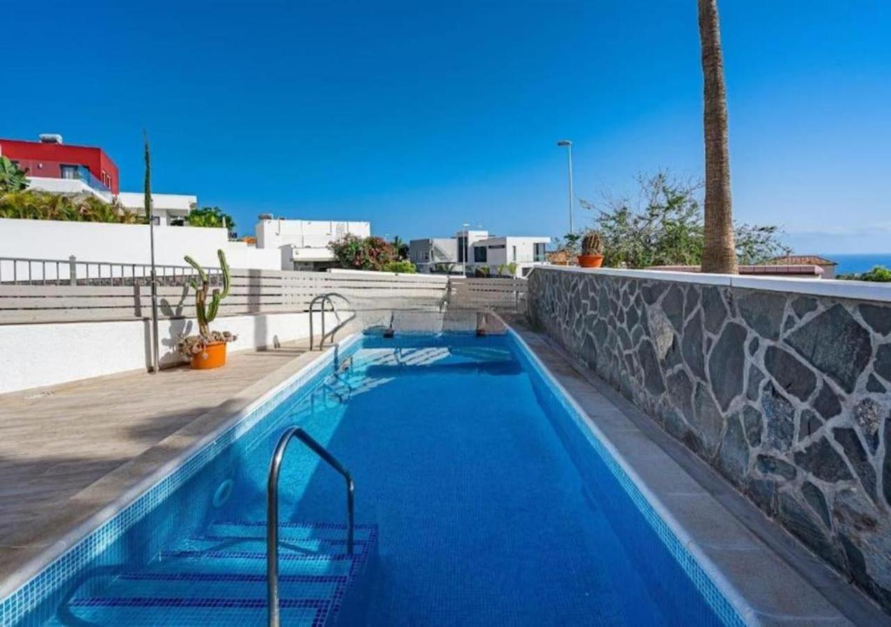 Villa with Private Pool photo 2