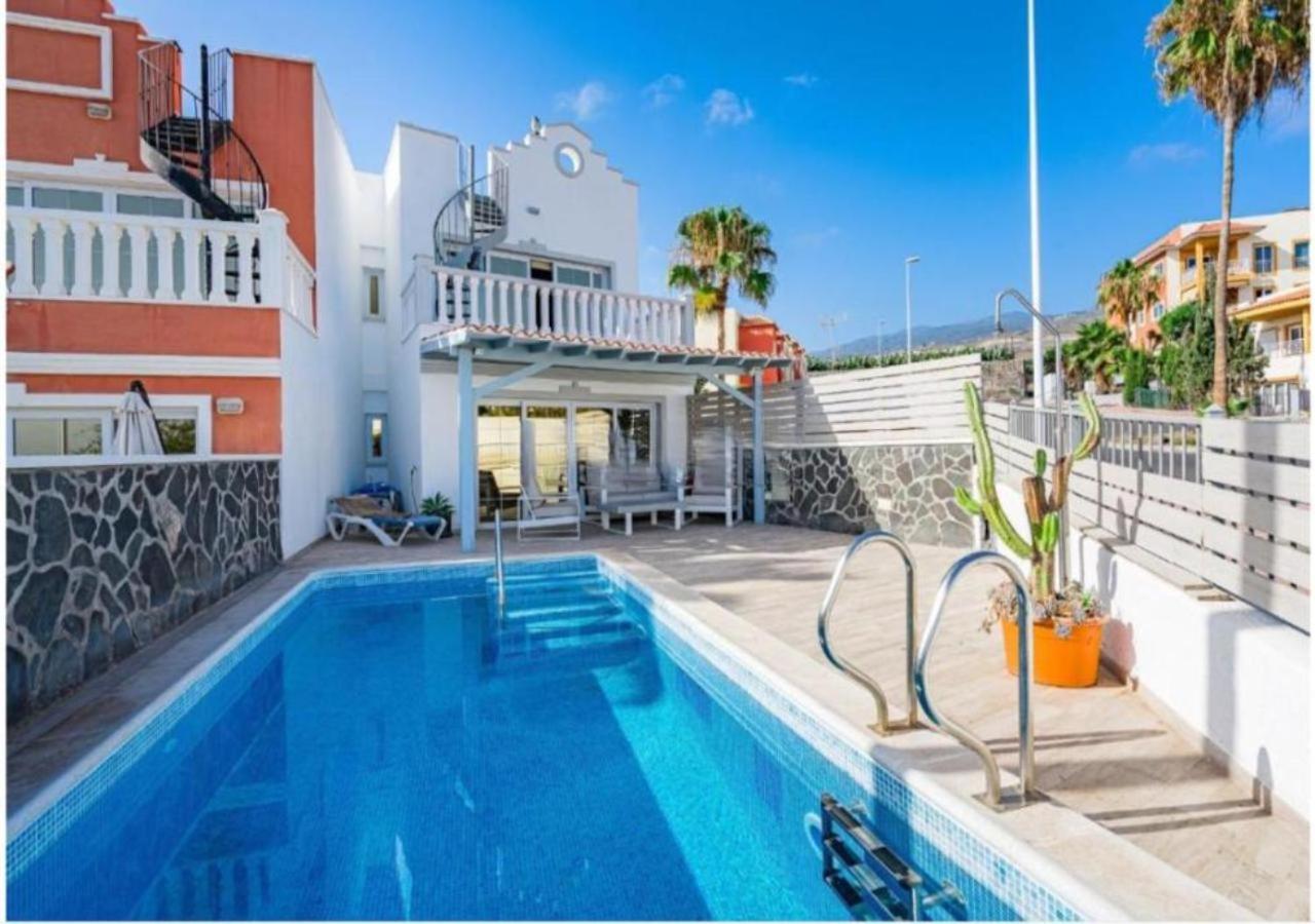 Villa with Private Pool photo 3