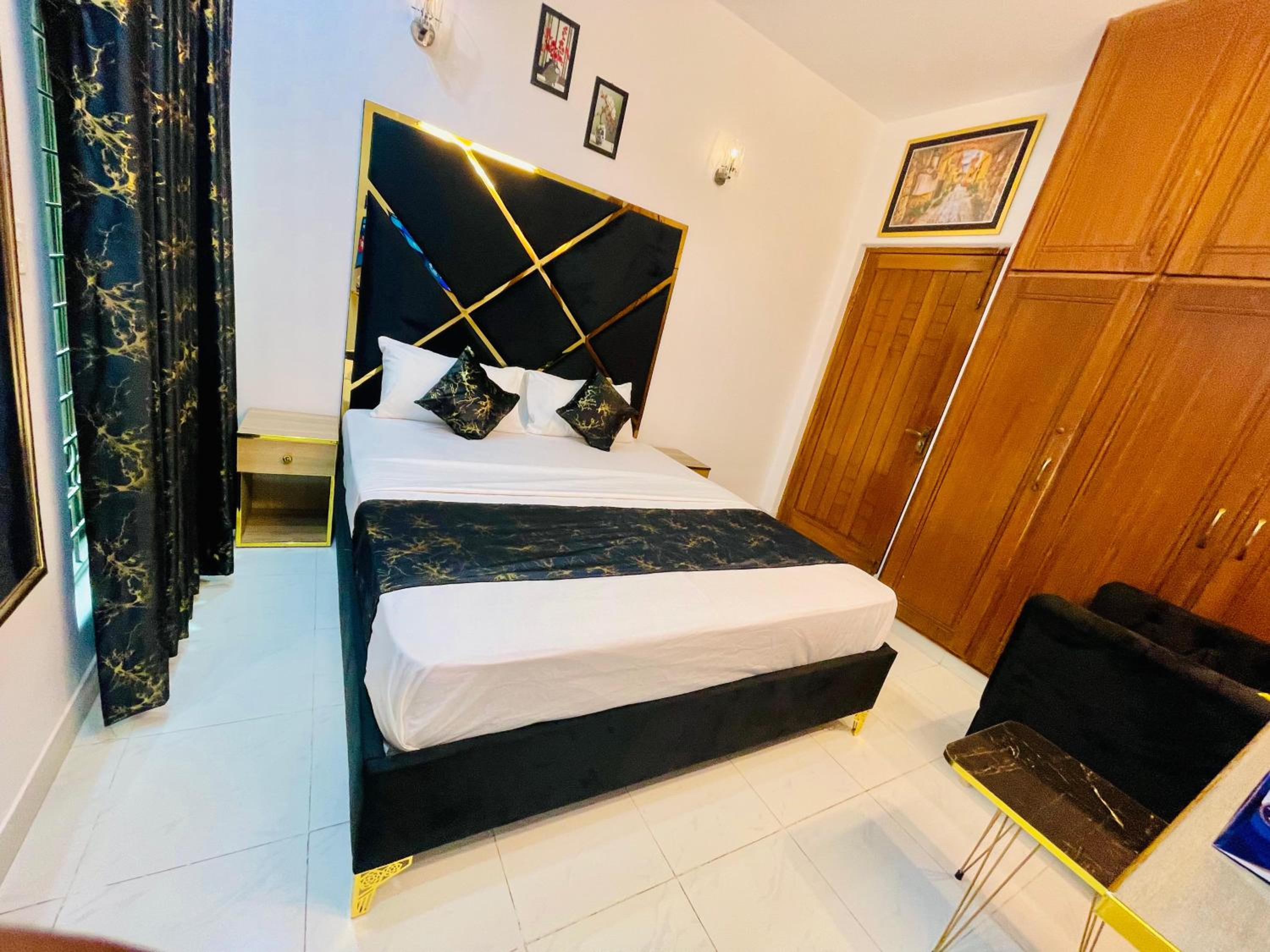 Double Room photo 3