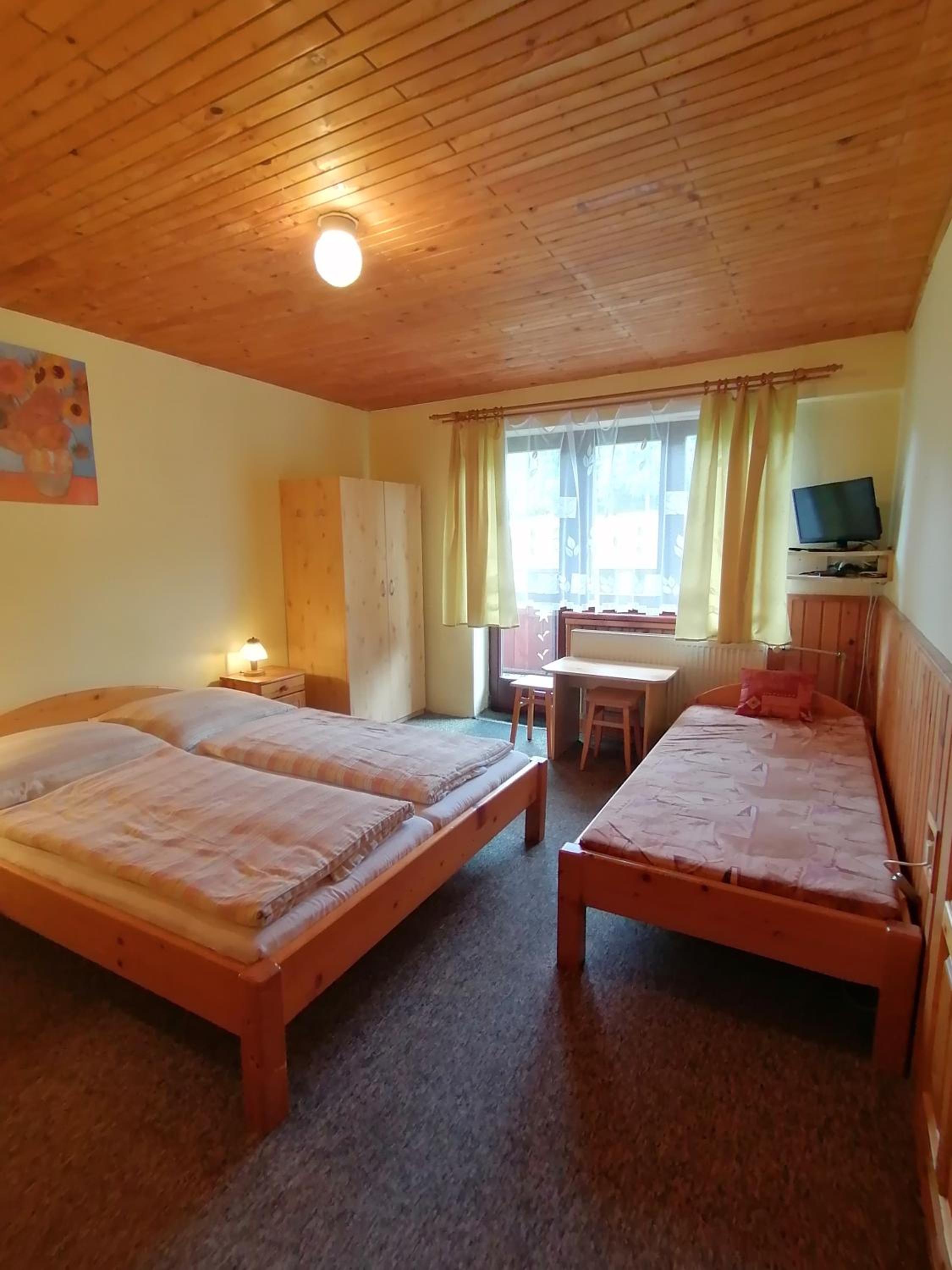 Standard Quadruple Room photo 3