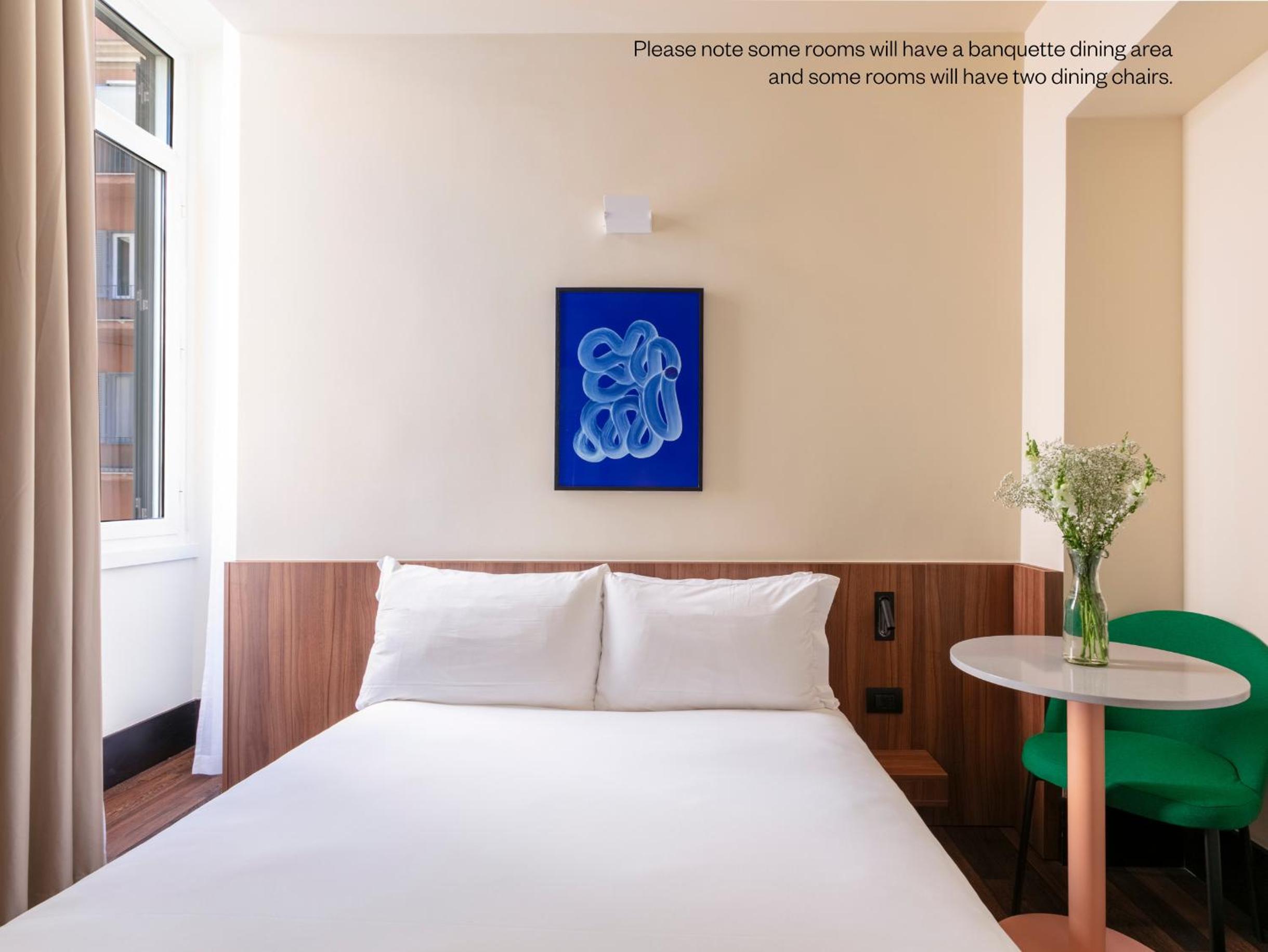 Small Room With Portable Ac - Single Bed photo 1