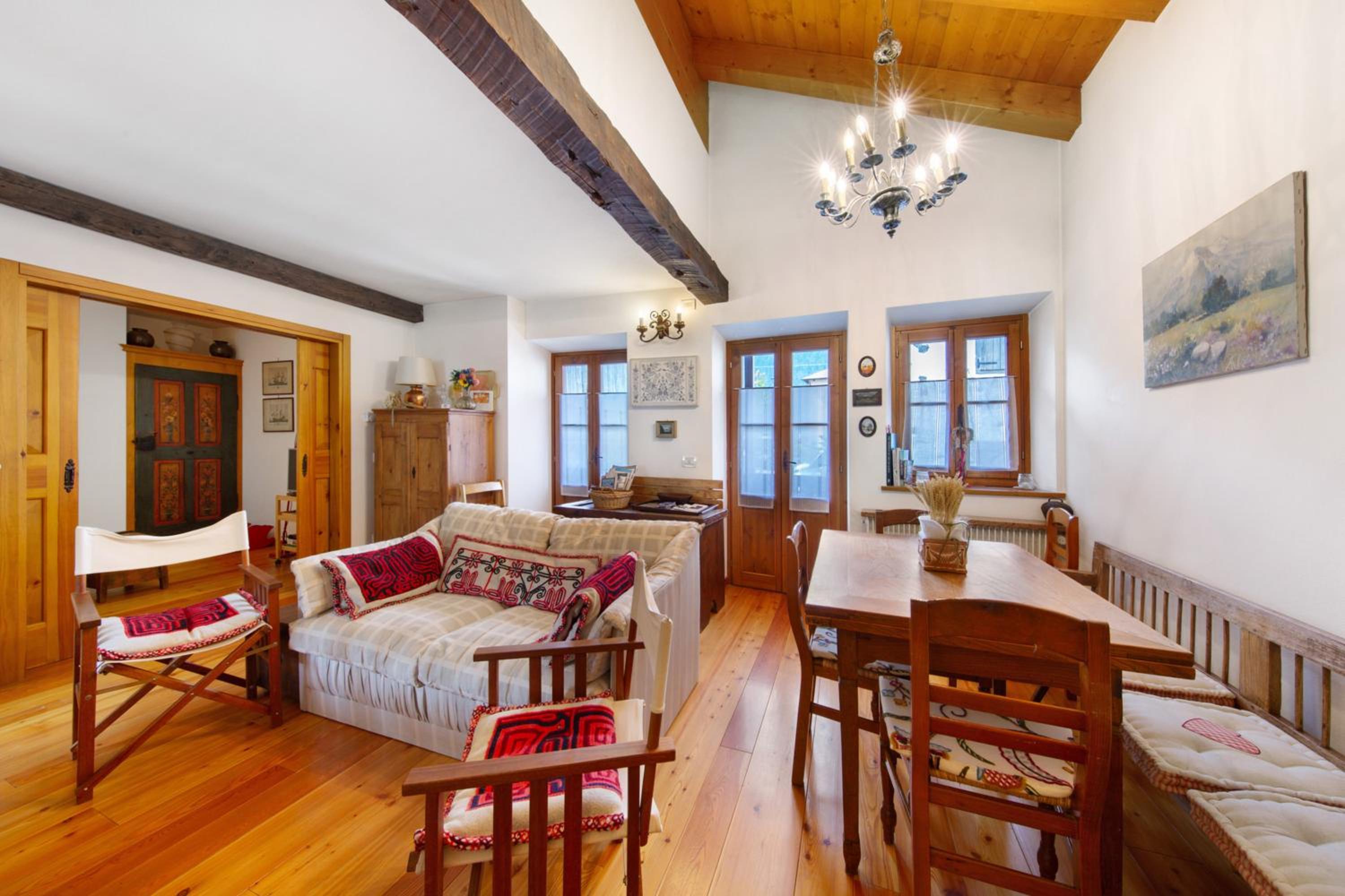 Two-Bedroom Deluxe Apartment with Garden View photo 1