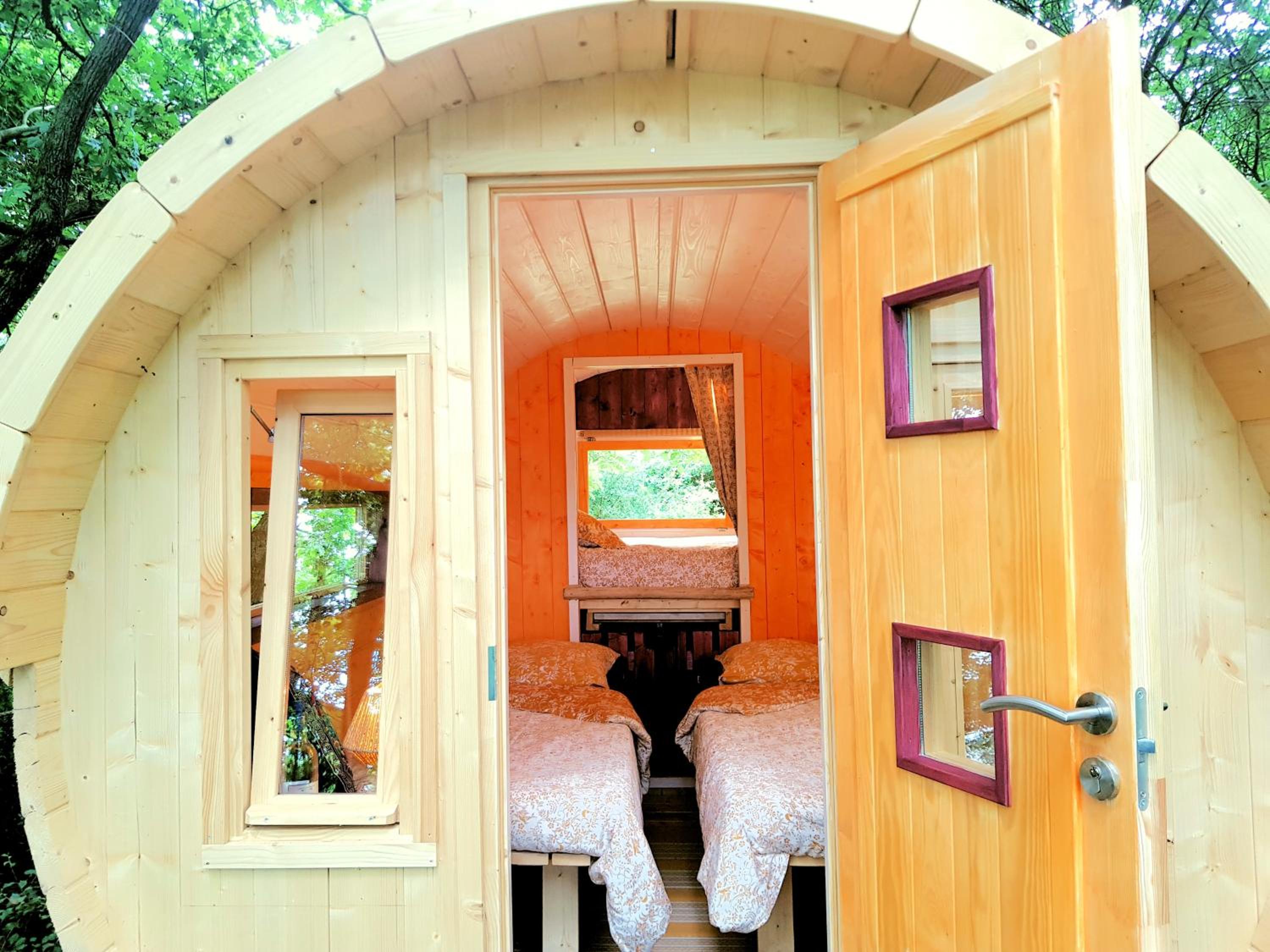 Bungalow with Garden View - Photo 9
