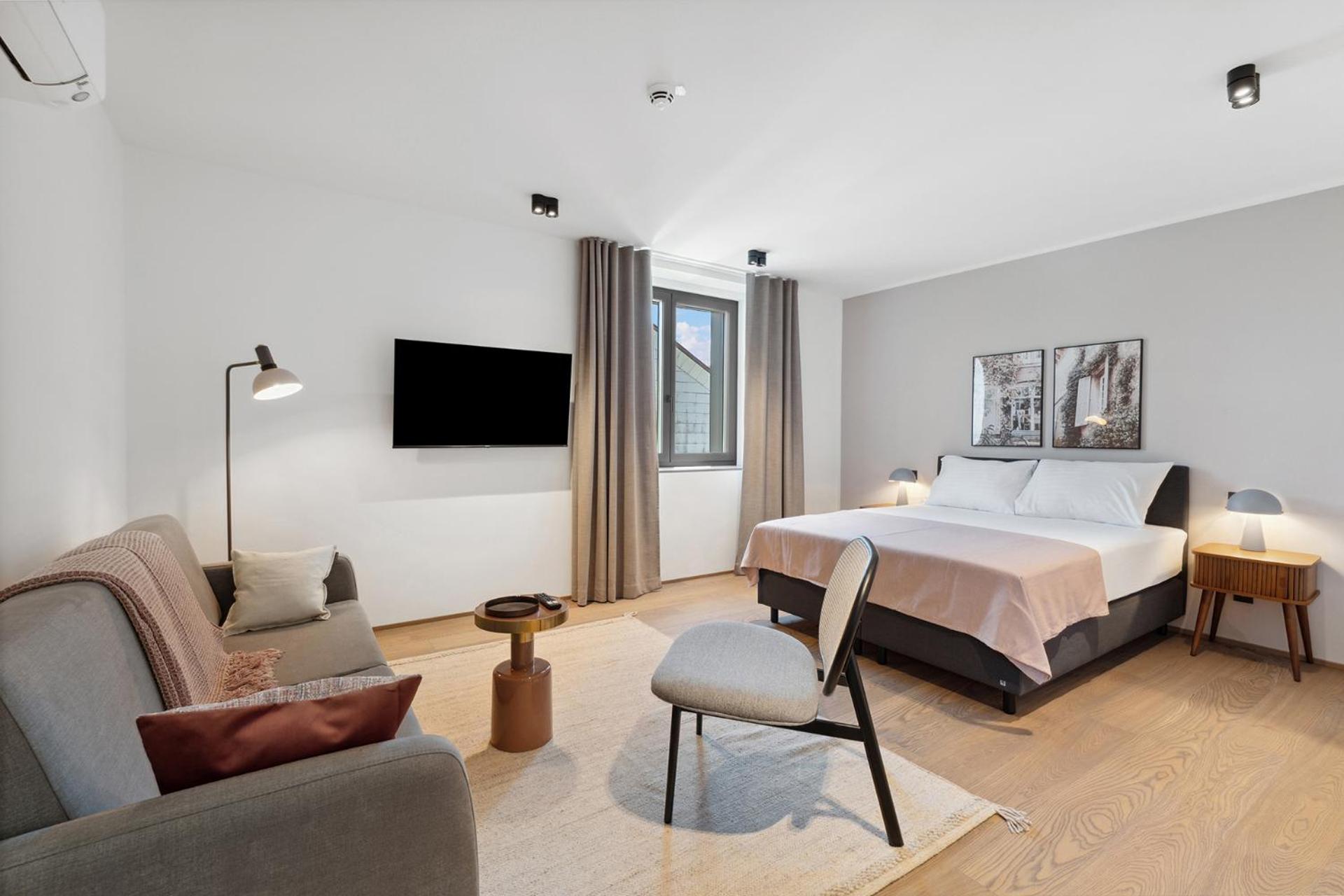 Comfort Suite photo 1