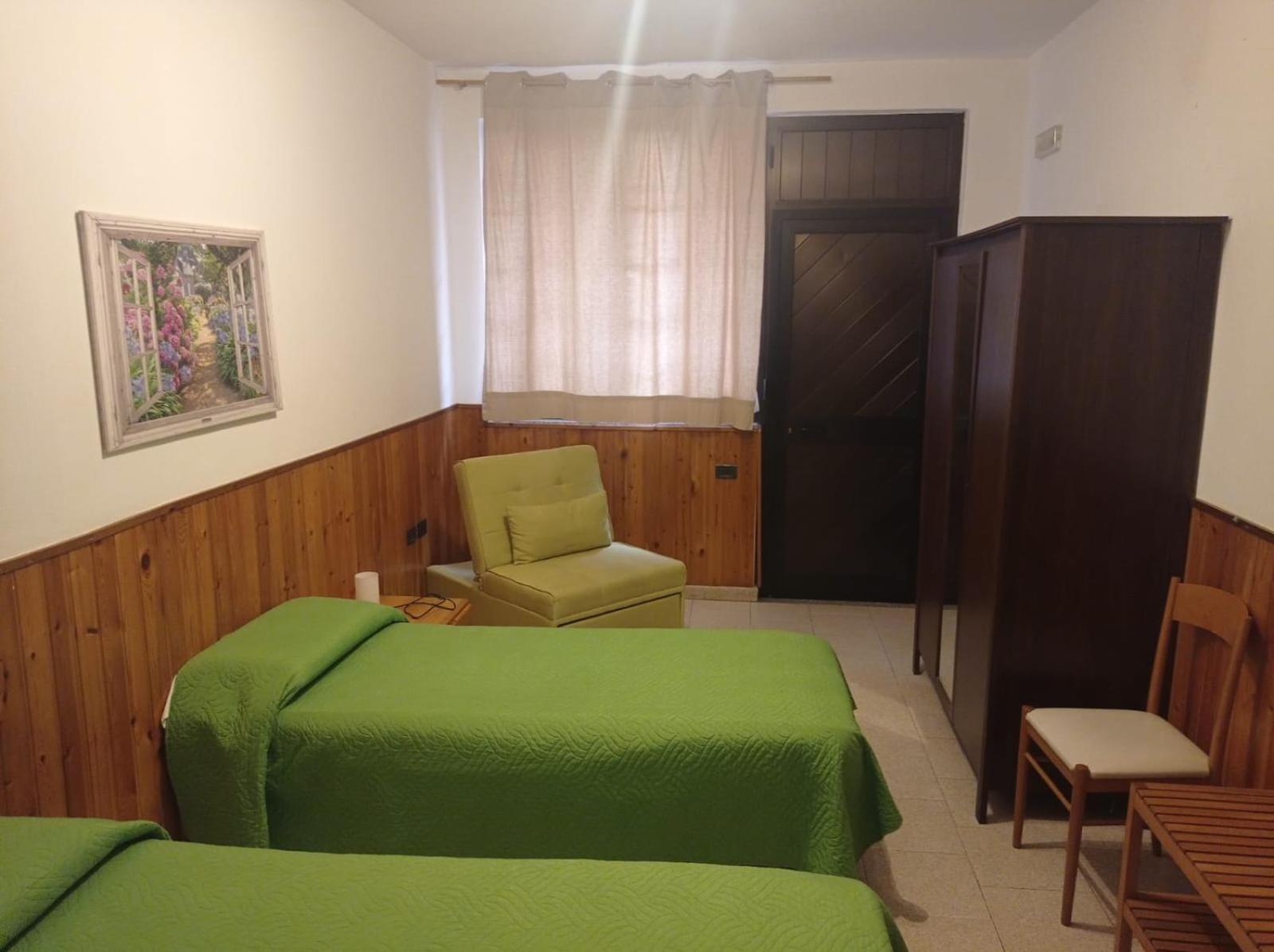 Double or Twin Room photo 1