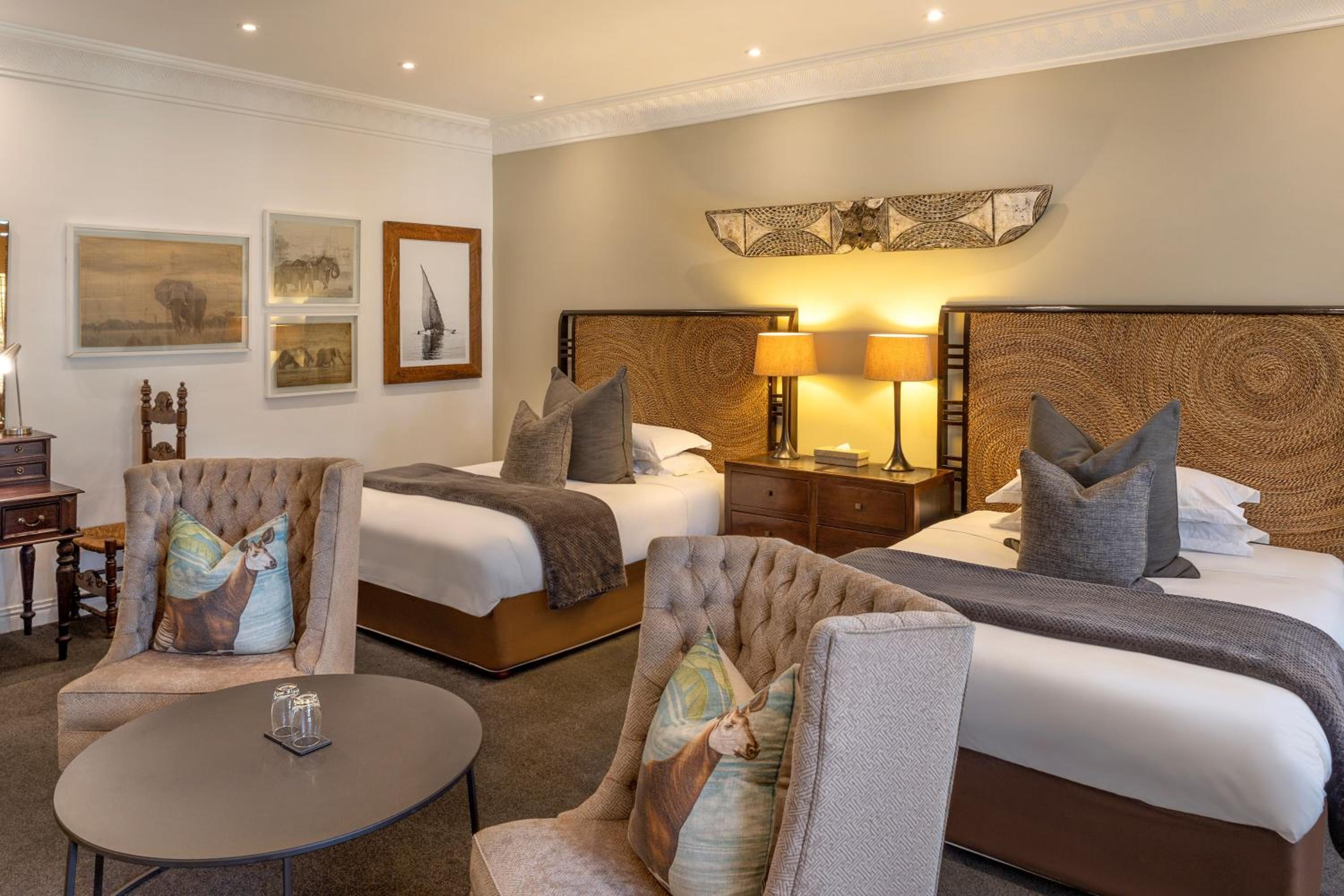 Chateau Suites