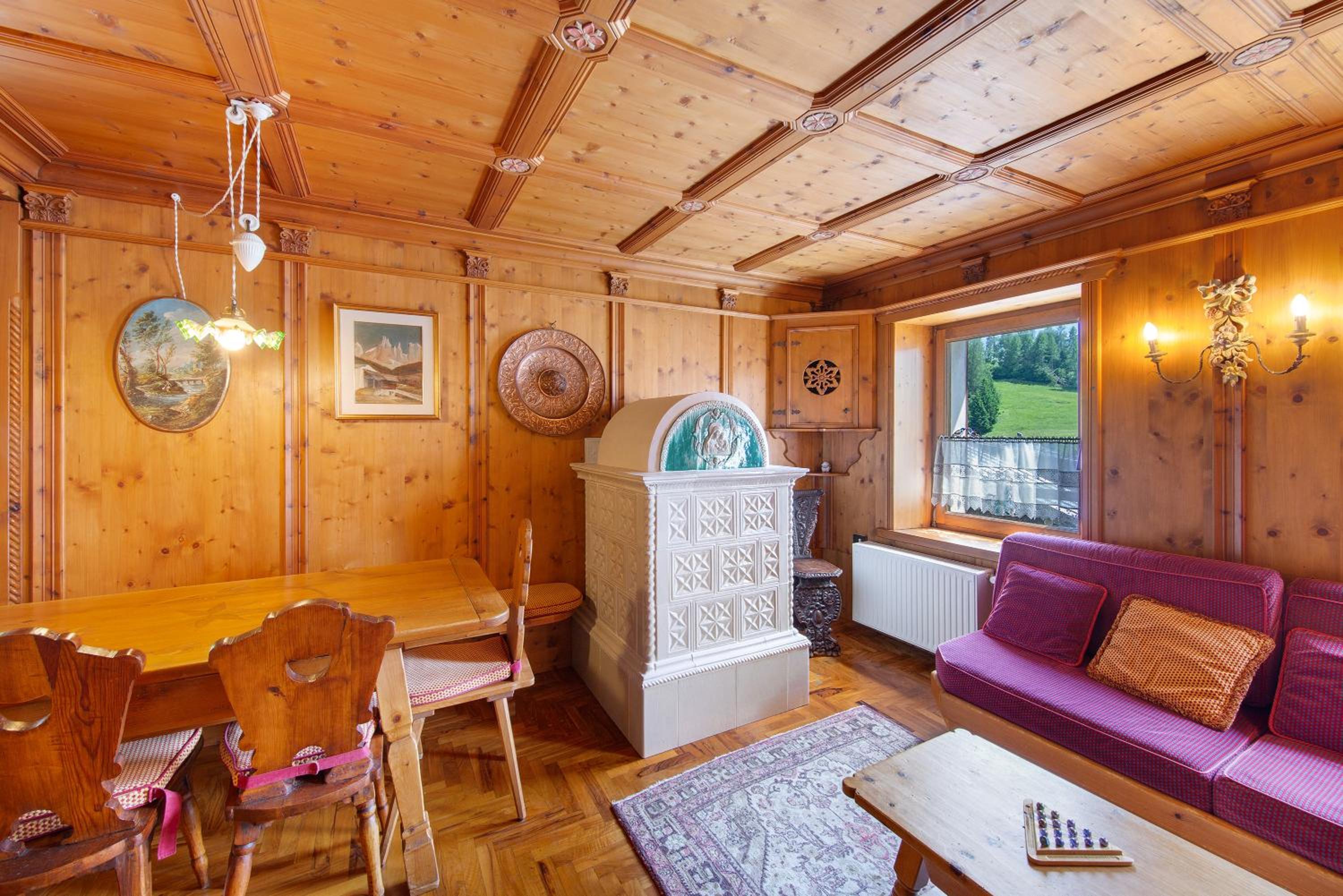 Two-Bedroom Apartment with Mountain View photo 1