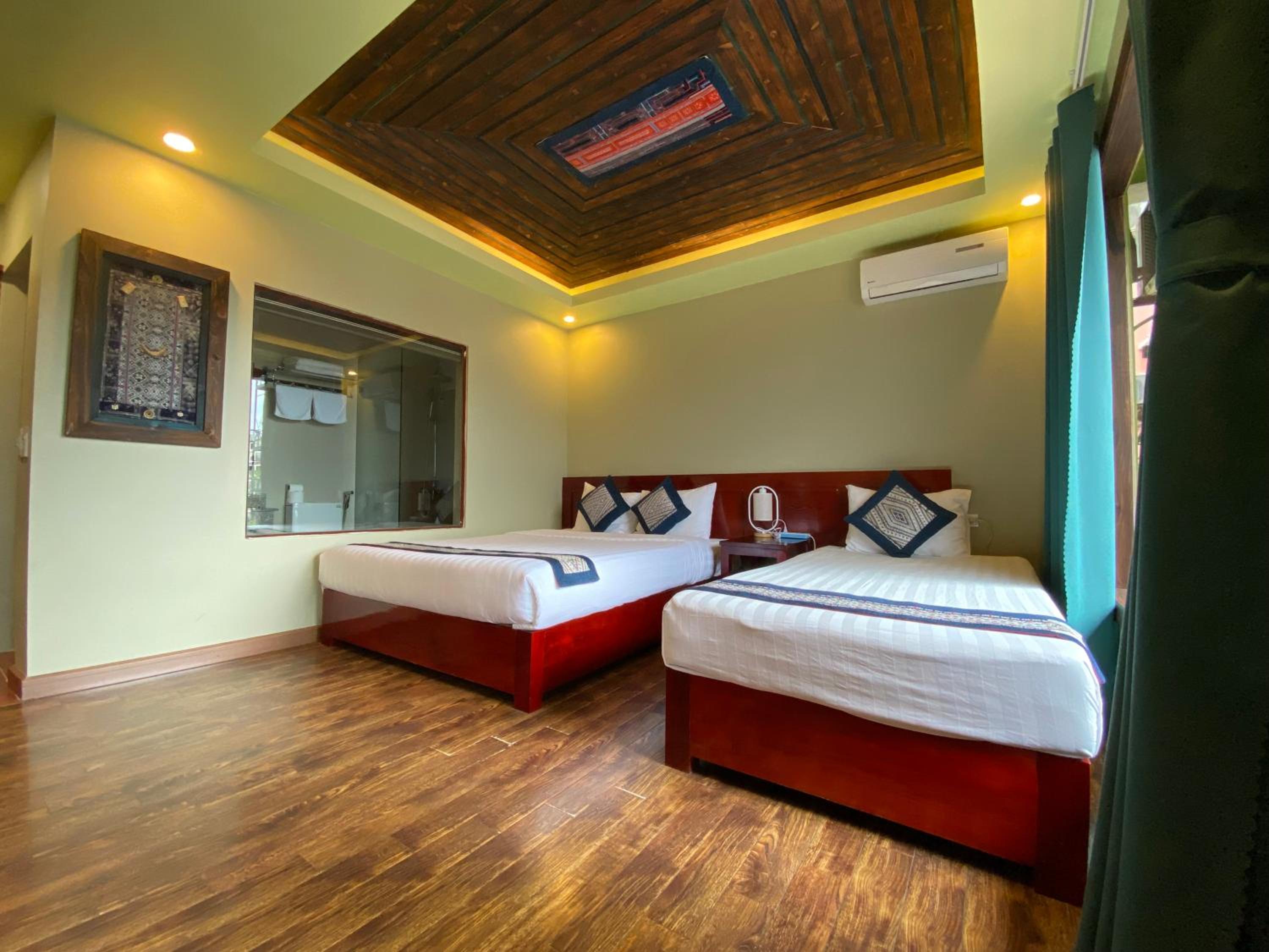 Deluxe Double or Twin Room photo 3