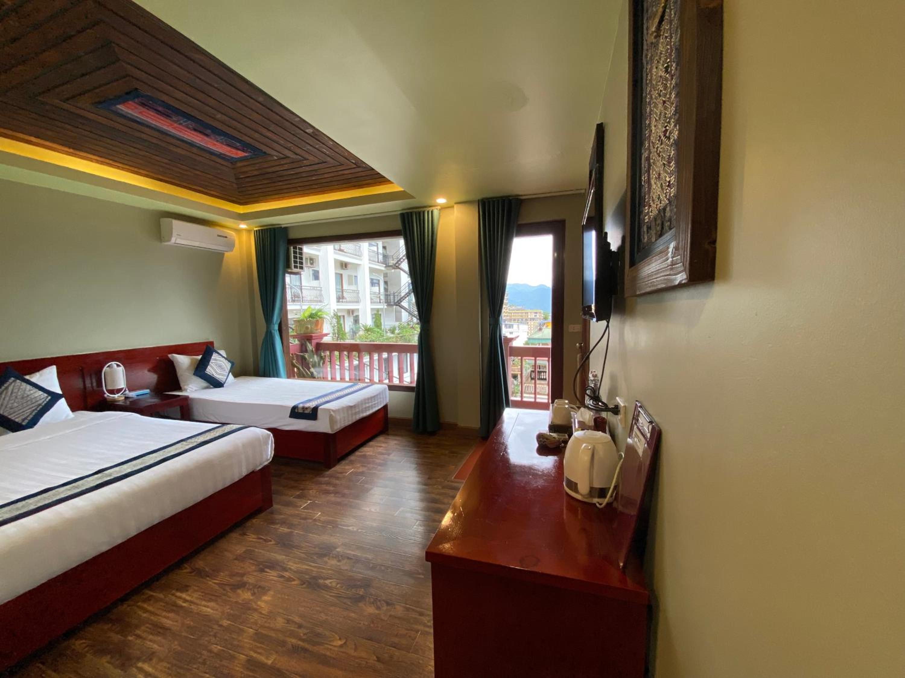 Superior Double or Twin Room photo 2