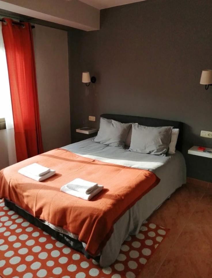 Habitación Doble con Baño Privado