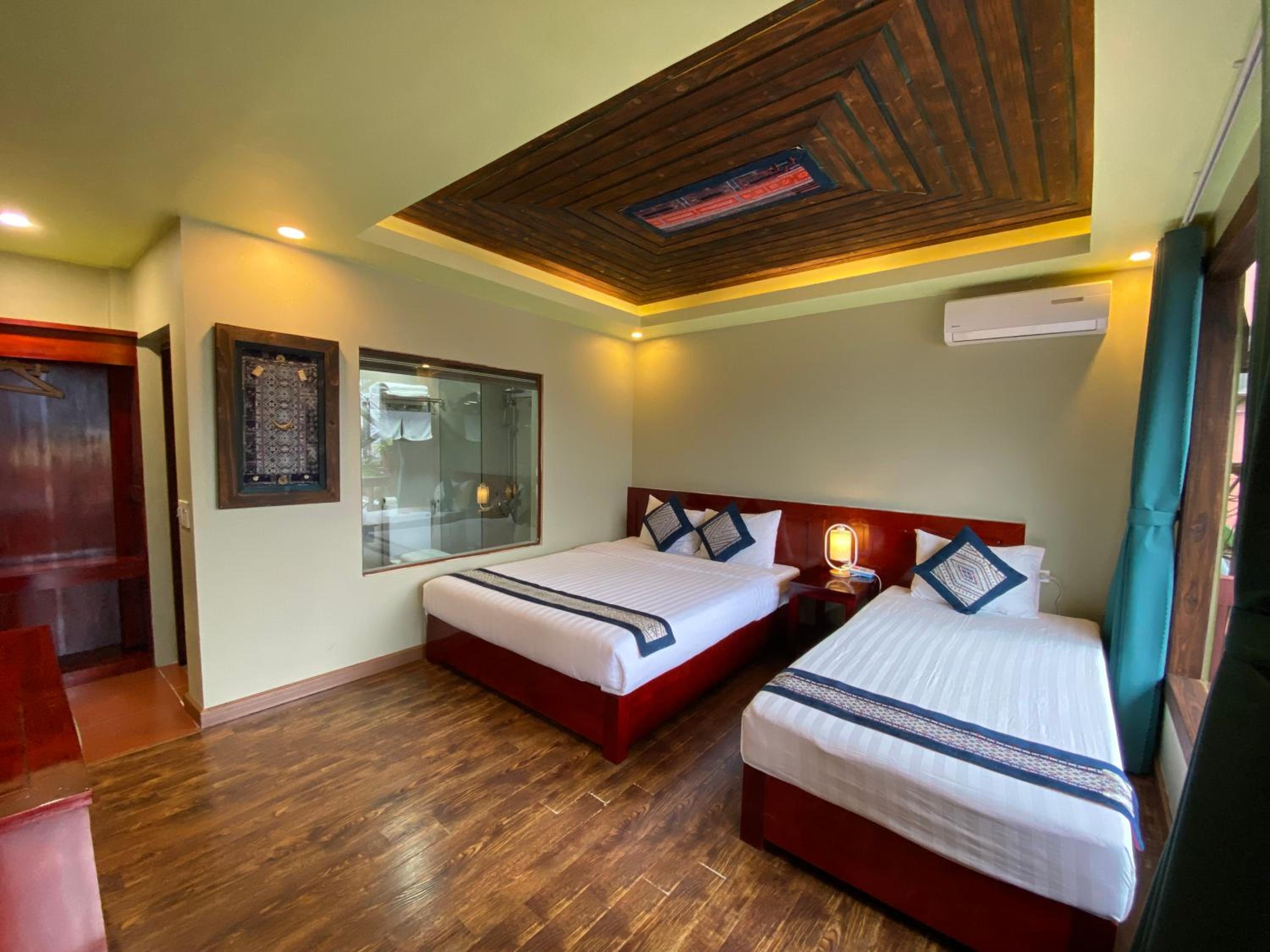Deluxe Double or Twin Room photo 1