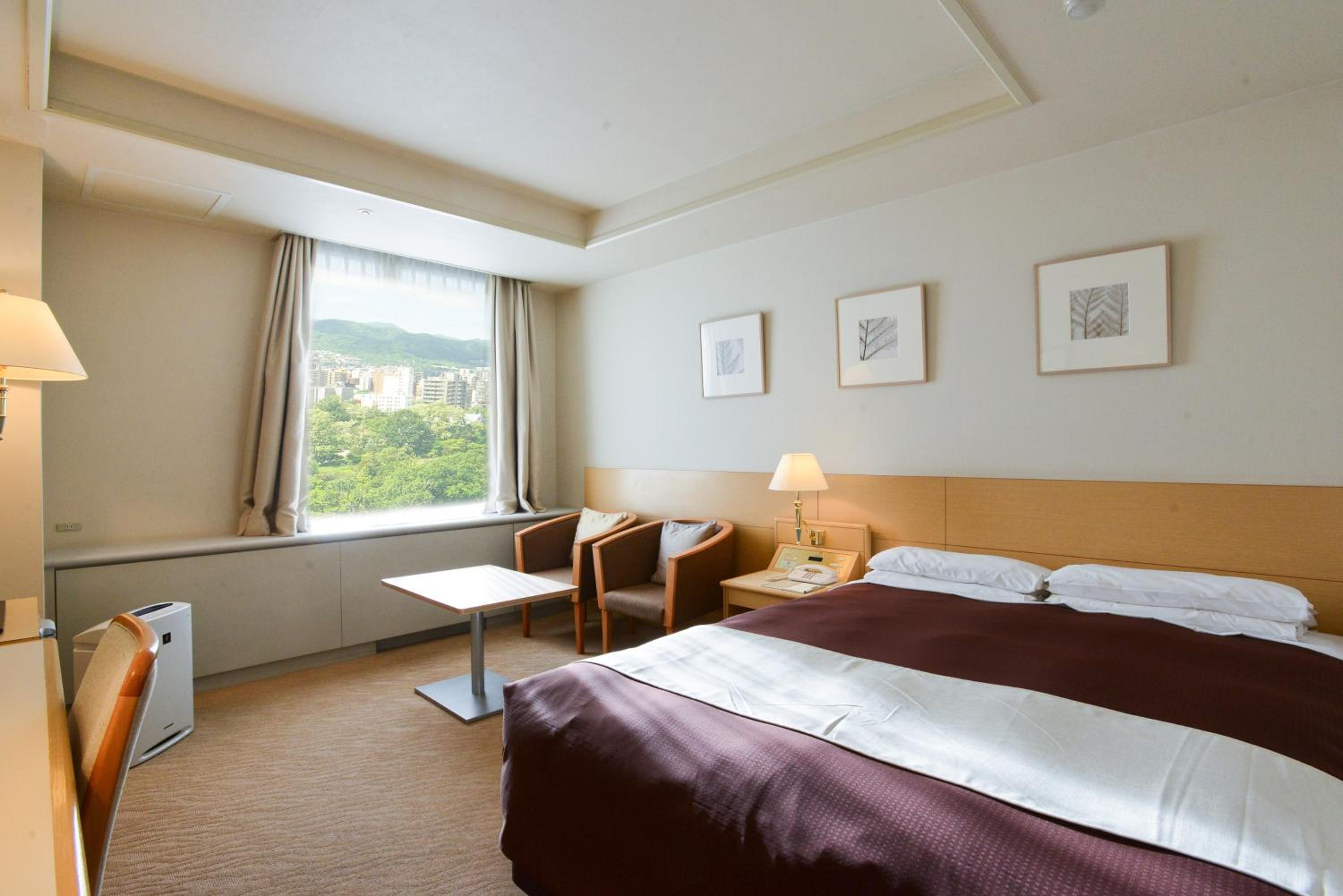Superior Queen Room - Non-Smoking - Photo 1
