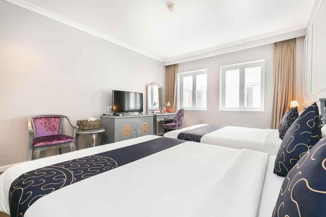 Double Room with Two Double Beds - Photo 6