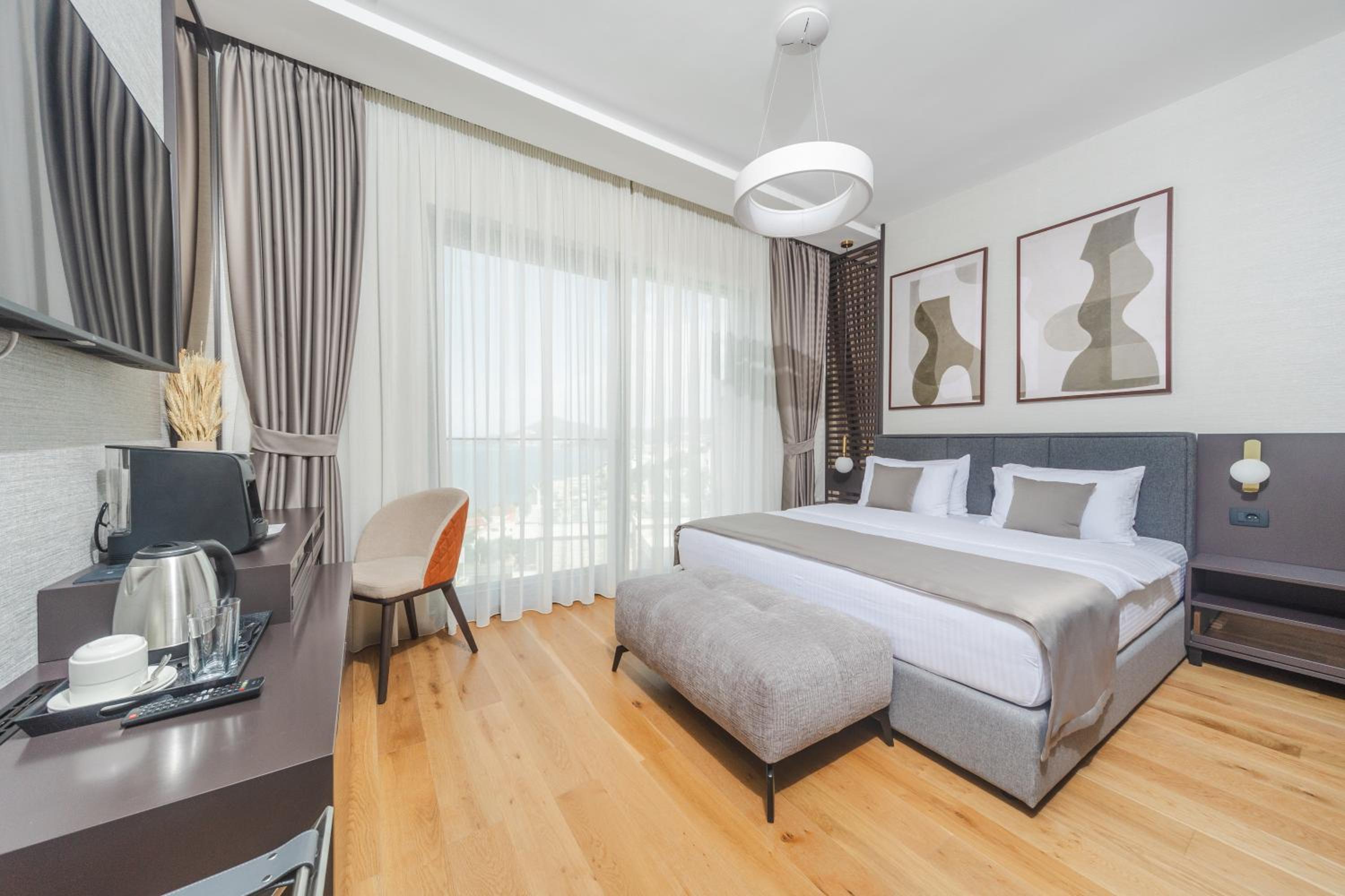 Standard Room photo 2