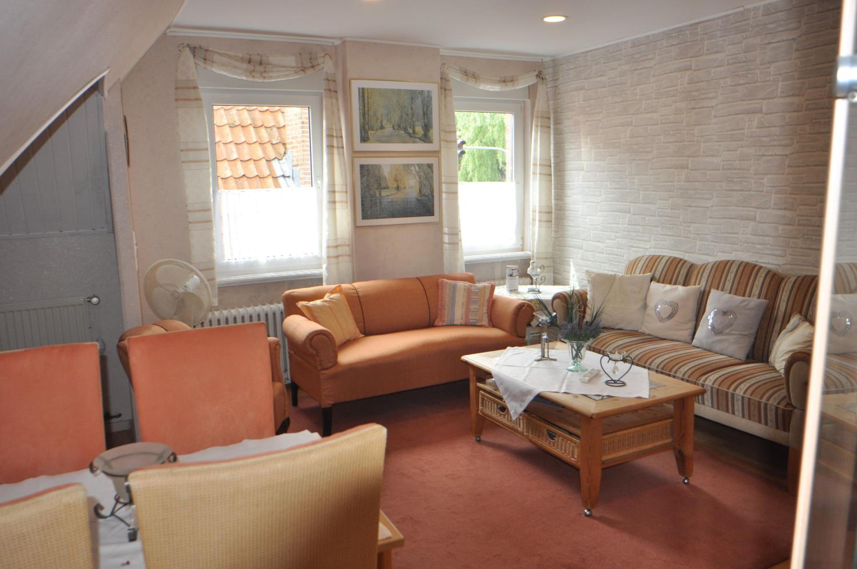 One-Bedroom Apartment with Terrace photo 1