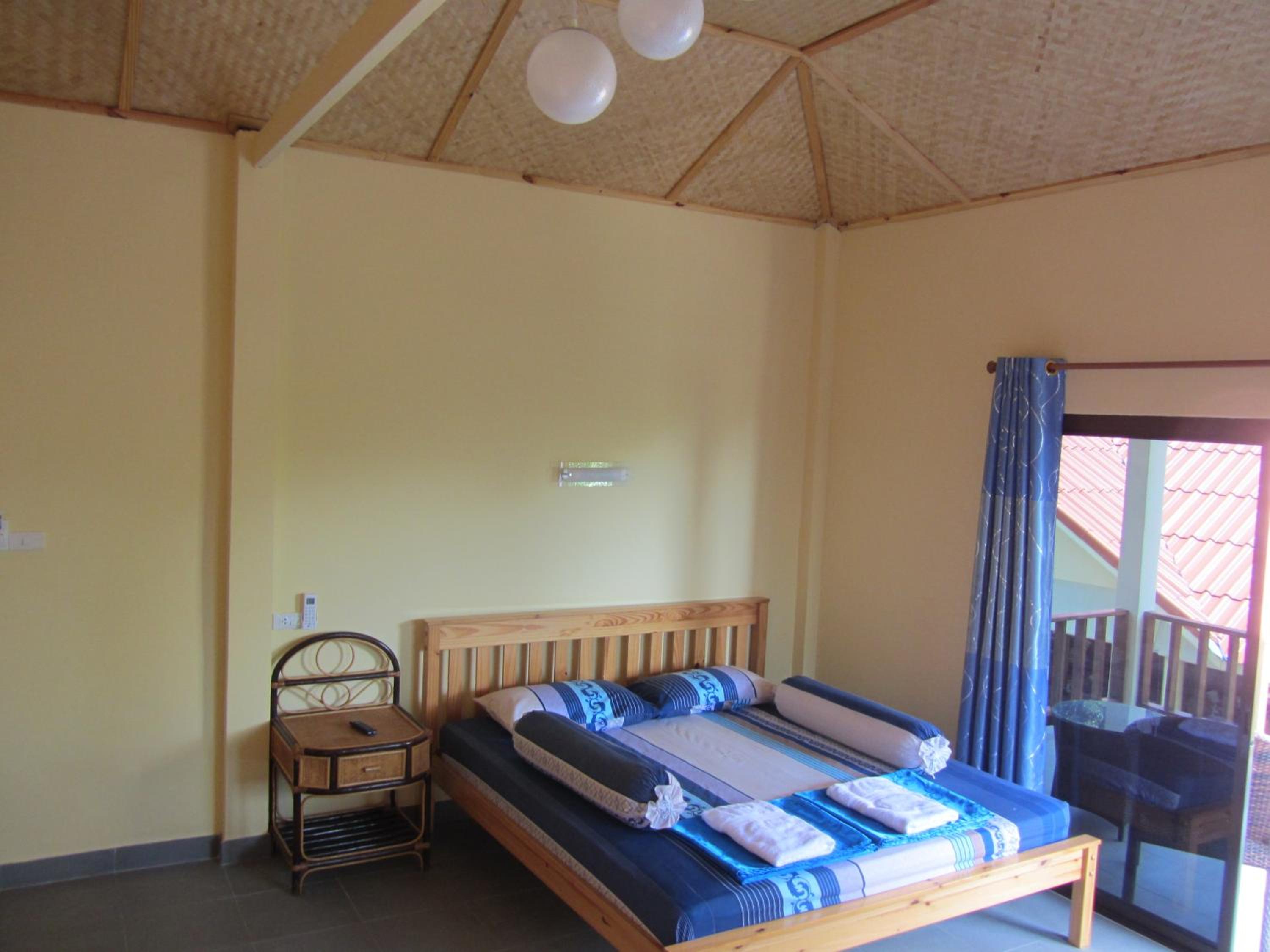 Deluxe Bungalow