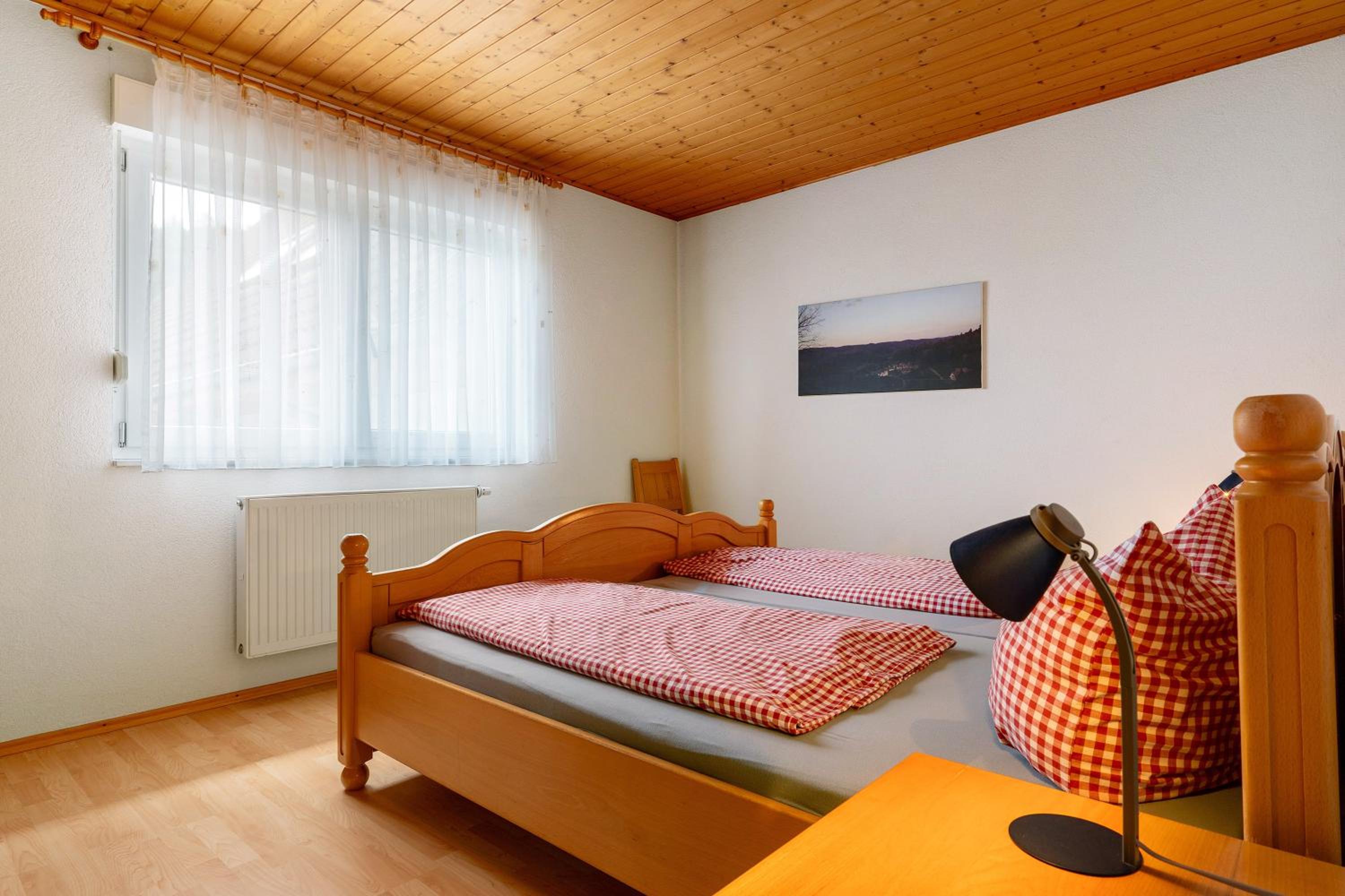 Two-Bedroom Deluxe Apartment with Garden View photo 2