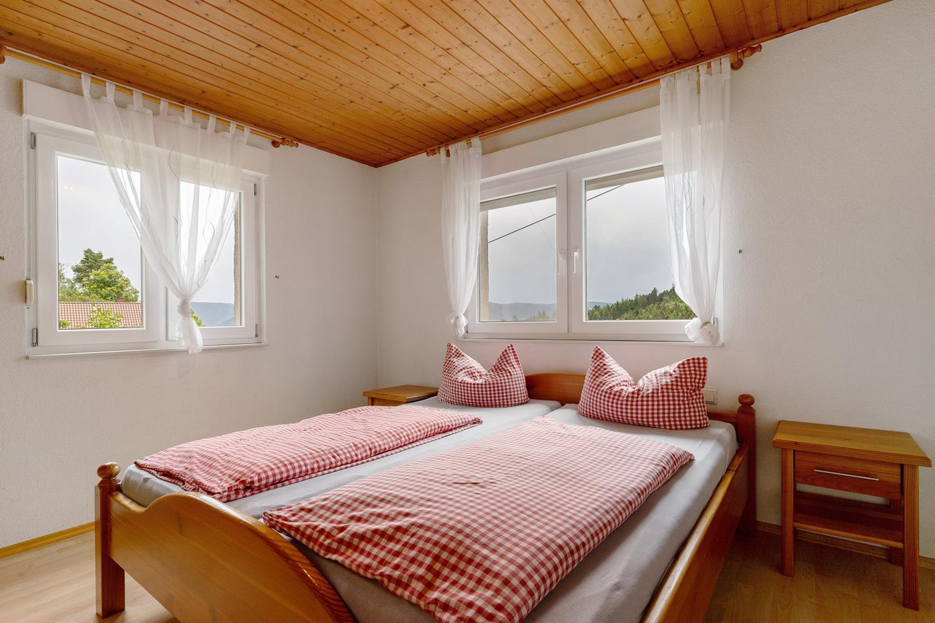 Two-Bedroom Deluxe Apartment with Garden View