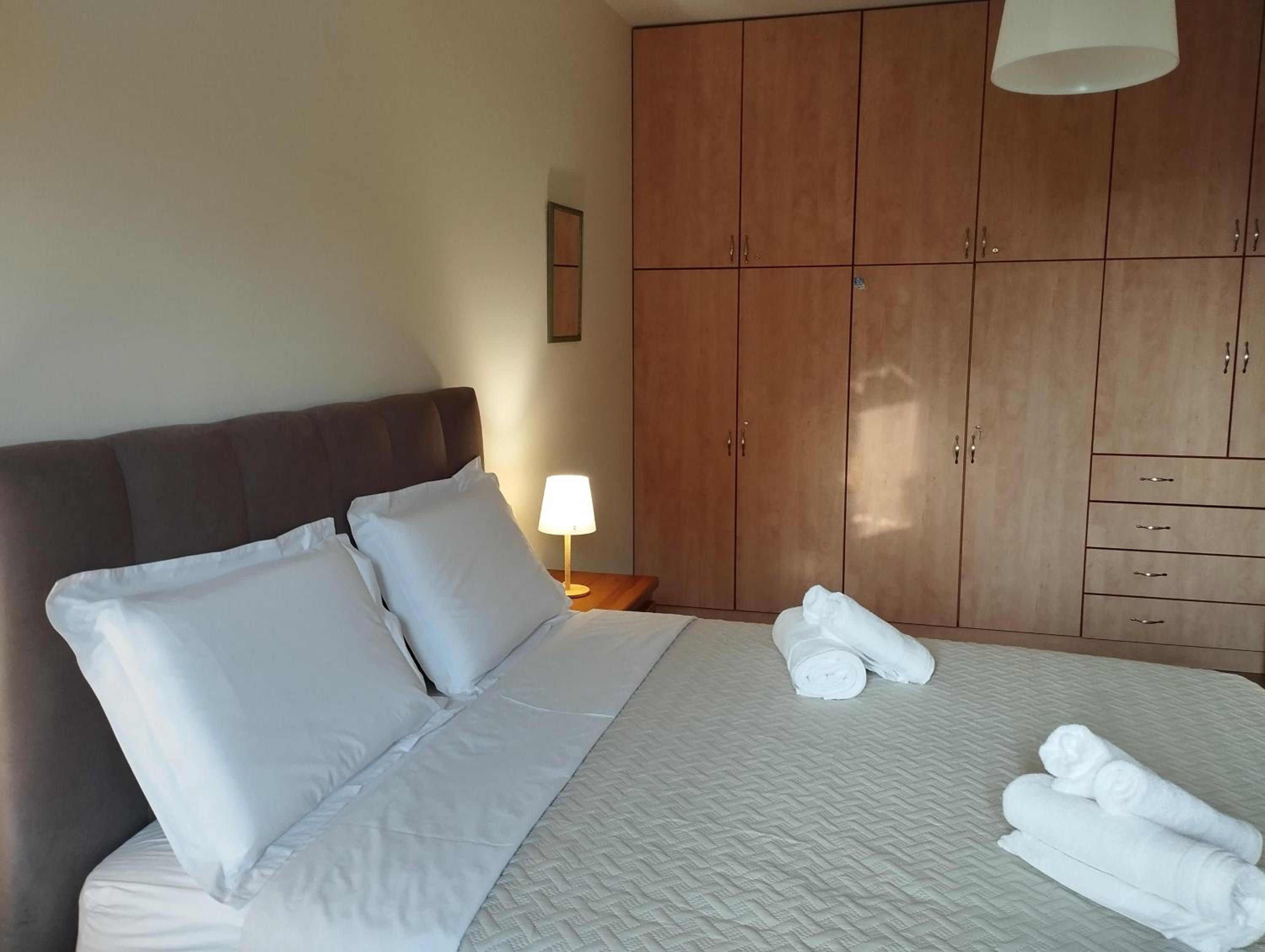 One-Bedroom Apartment with View photo 3
