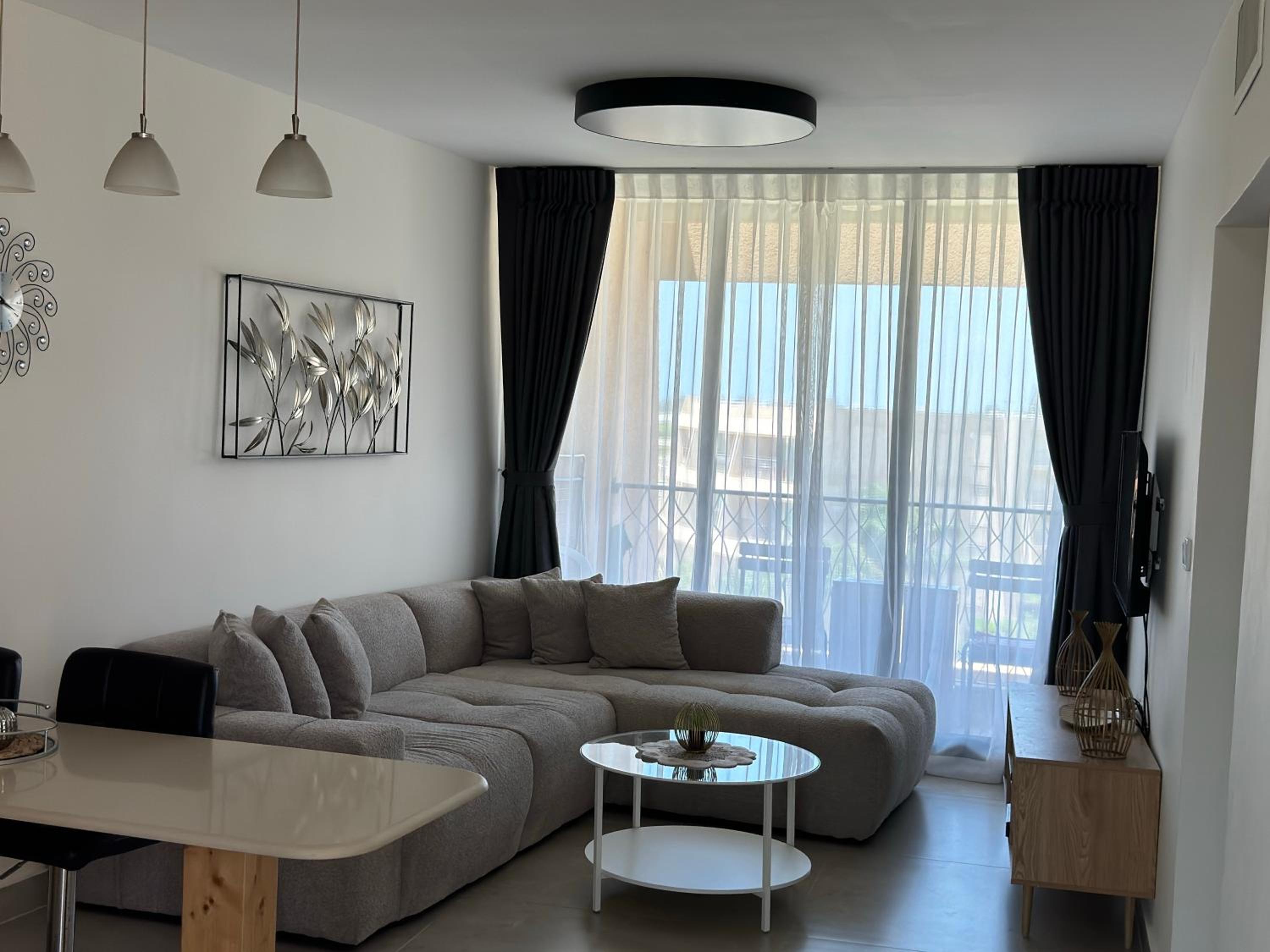 Apartment with Pool View  photo 1