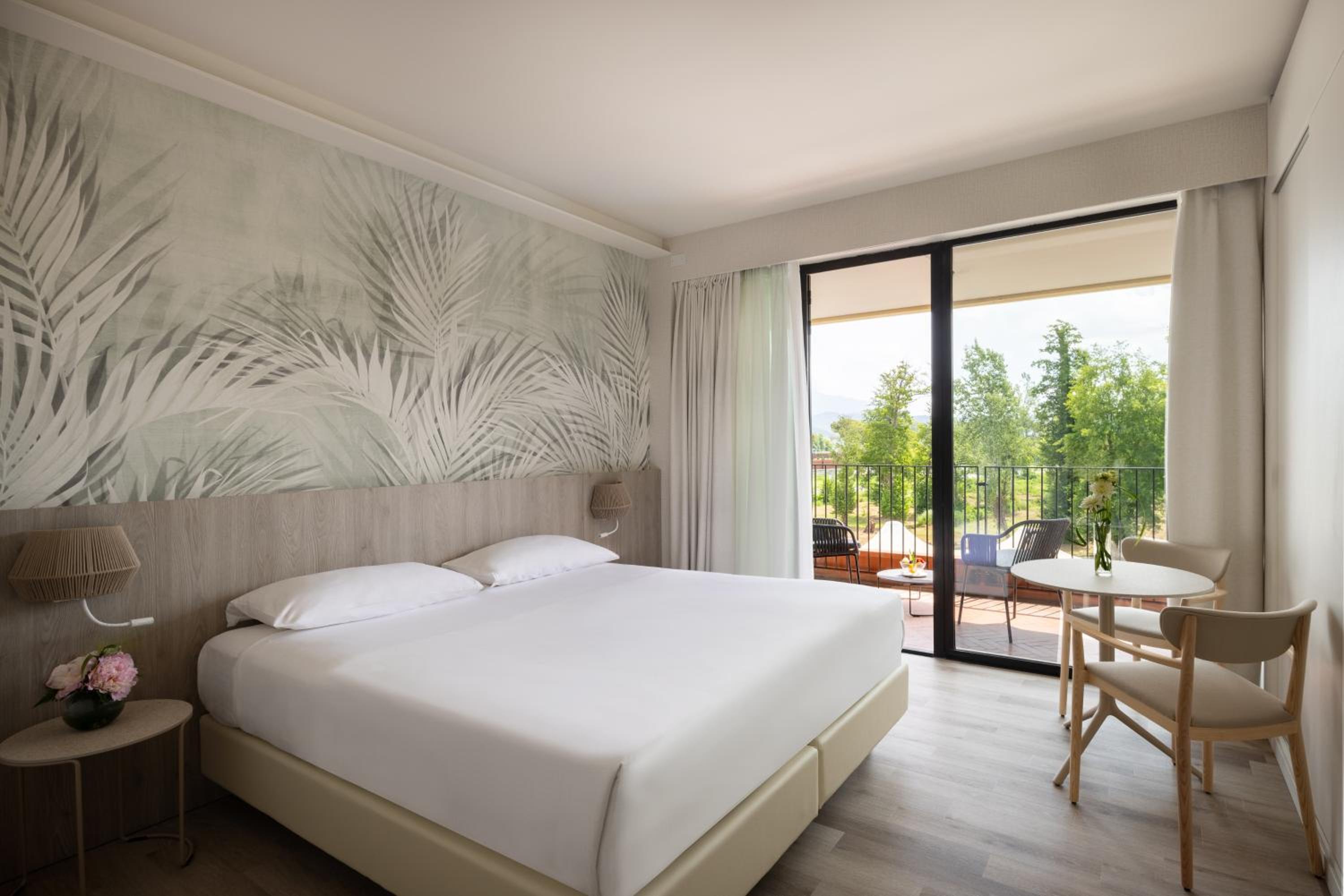 Deluxe Double Room - Photo 1