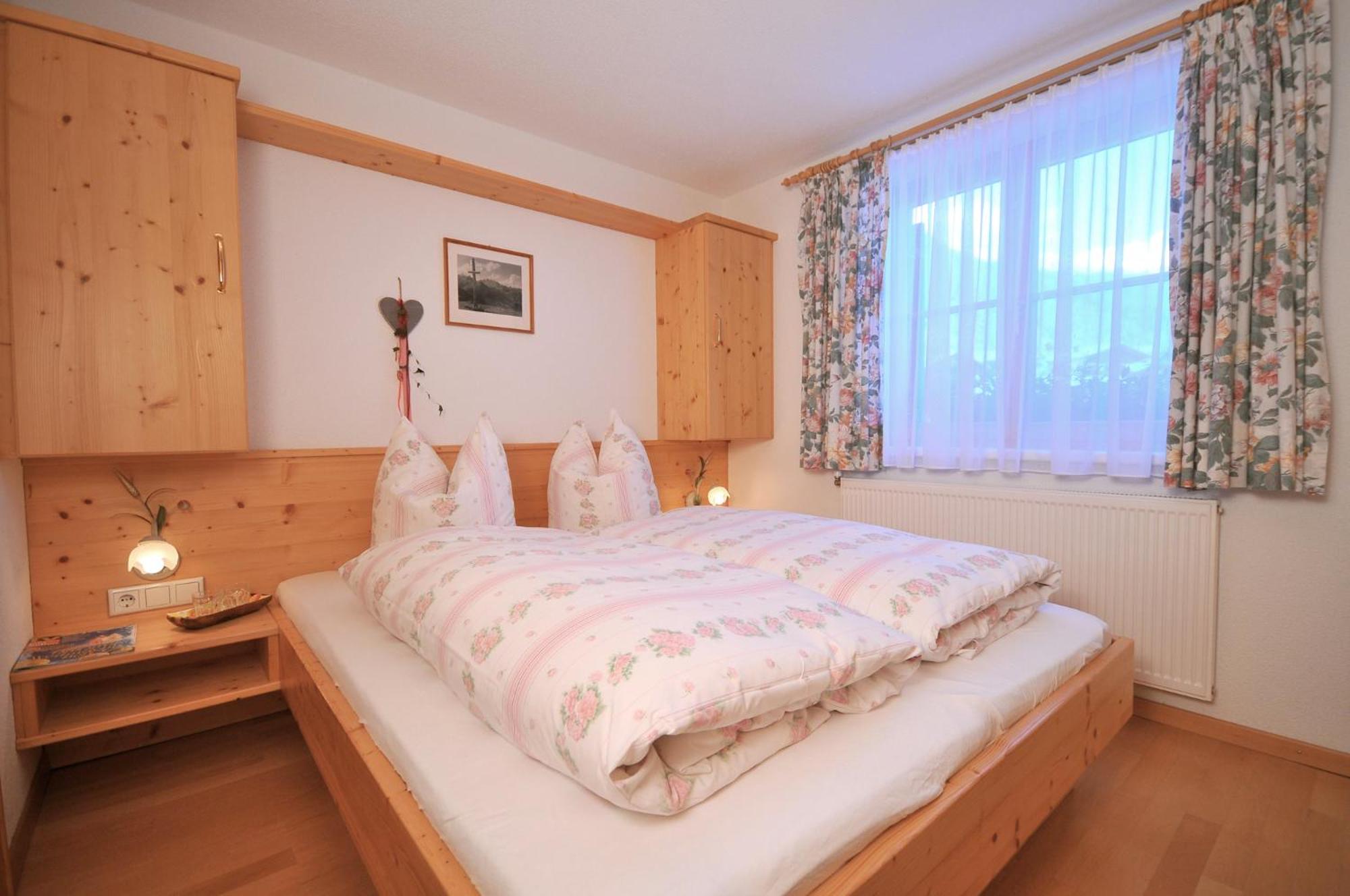 Double Room with Balcony photo 3