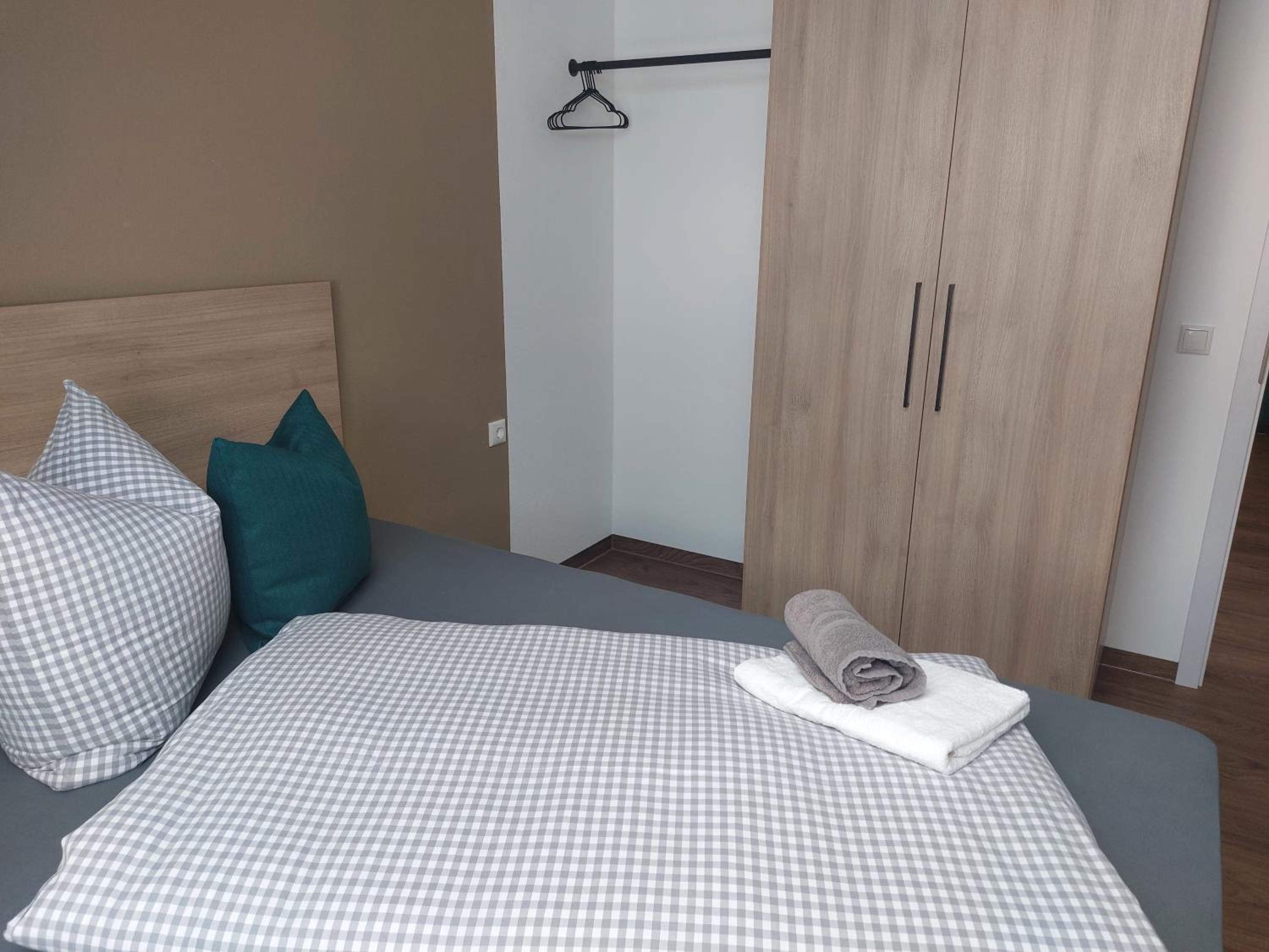 Double or Twin Room - Photo 6