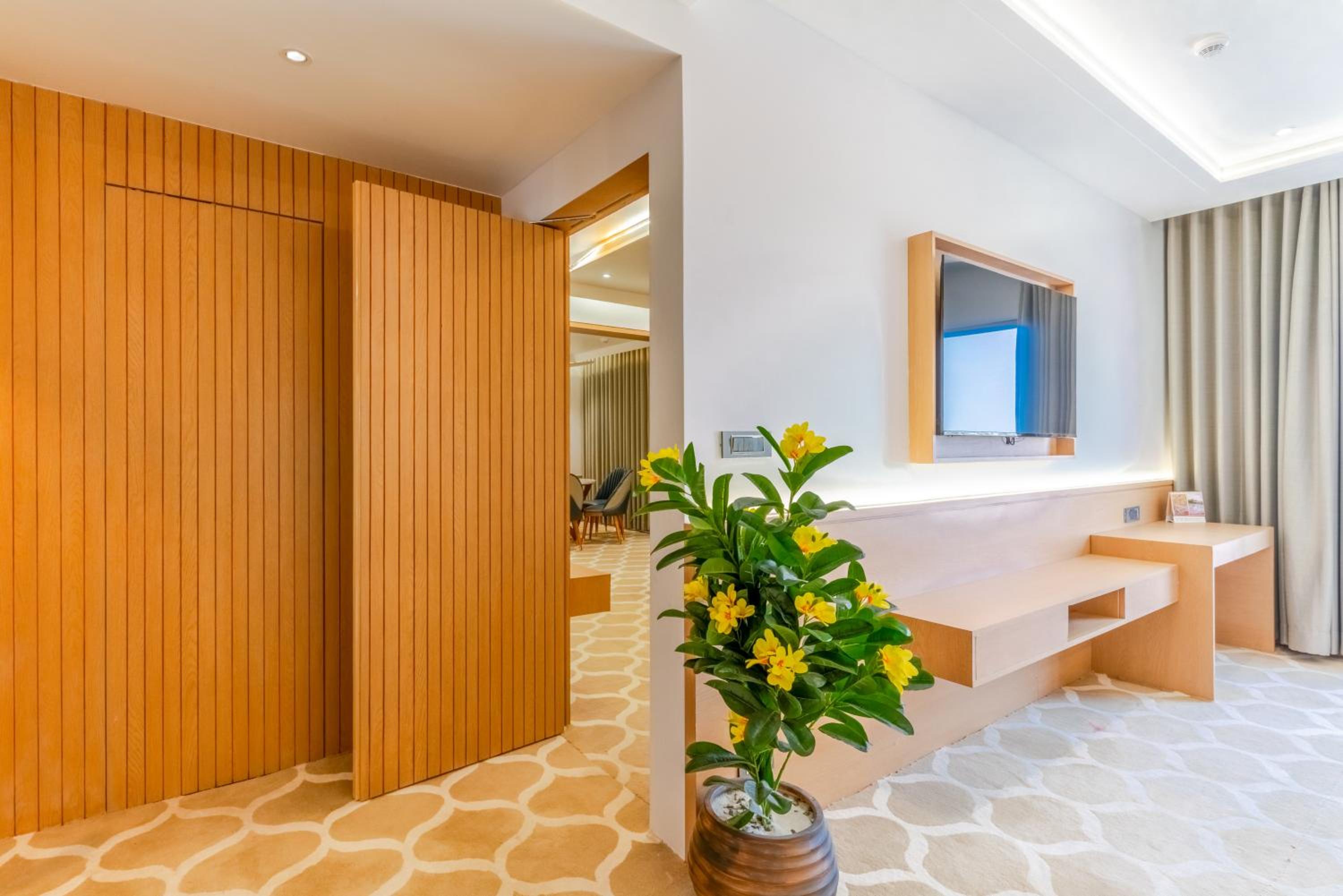 Executive Suite photo 2