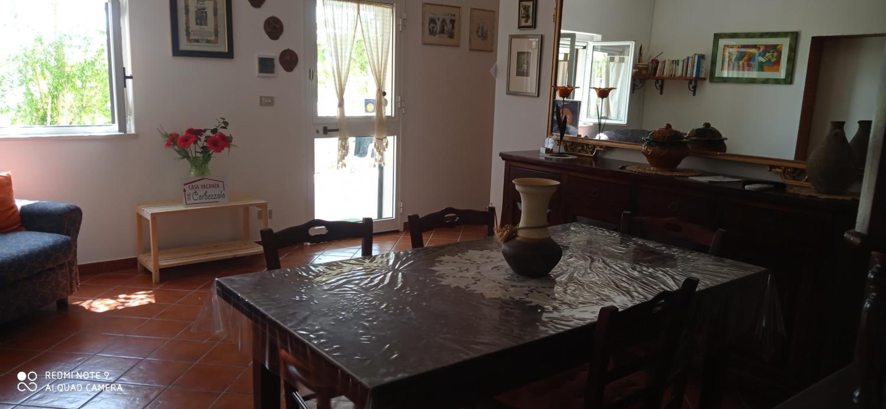 One-Bedroom House - Photo 23