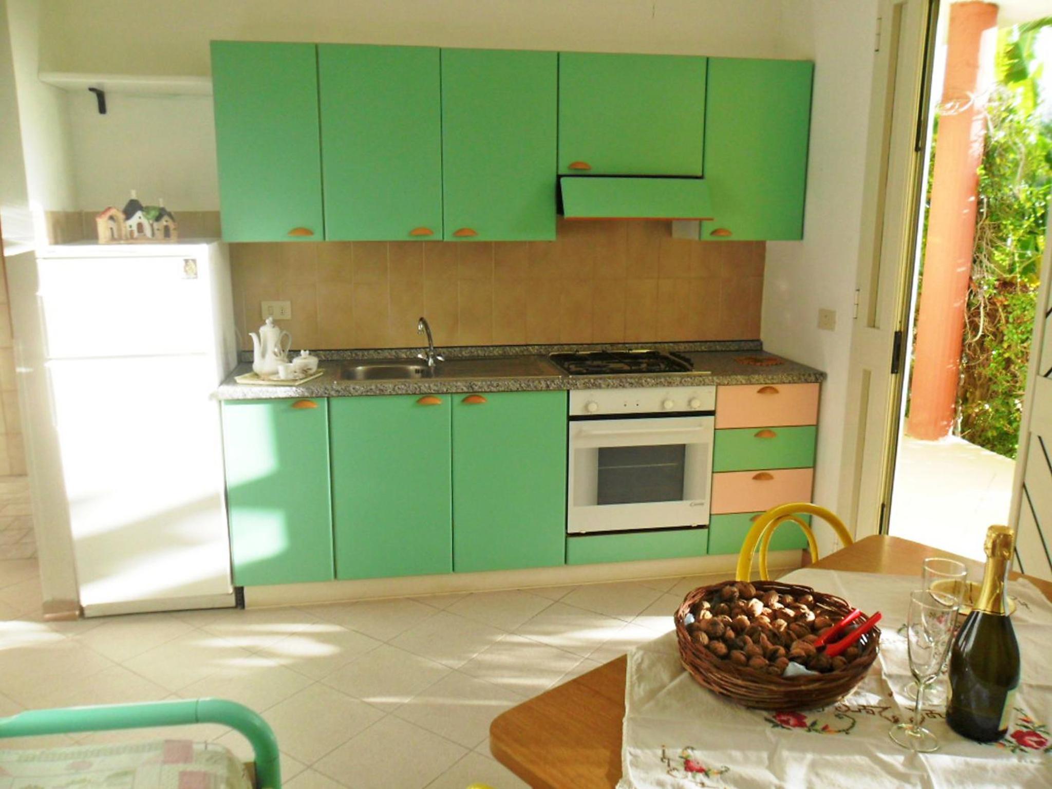Apartment photo 2