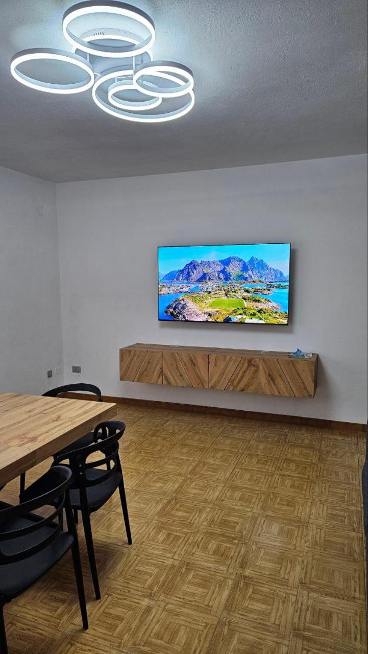 Apartment photo 1