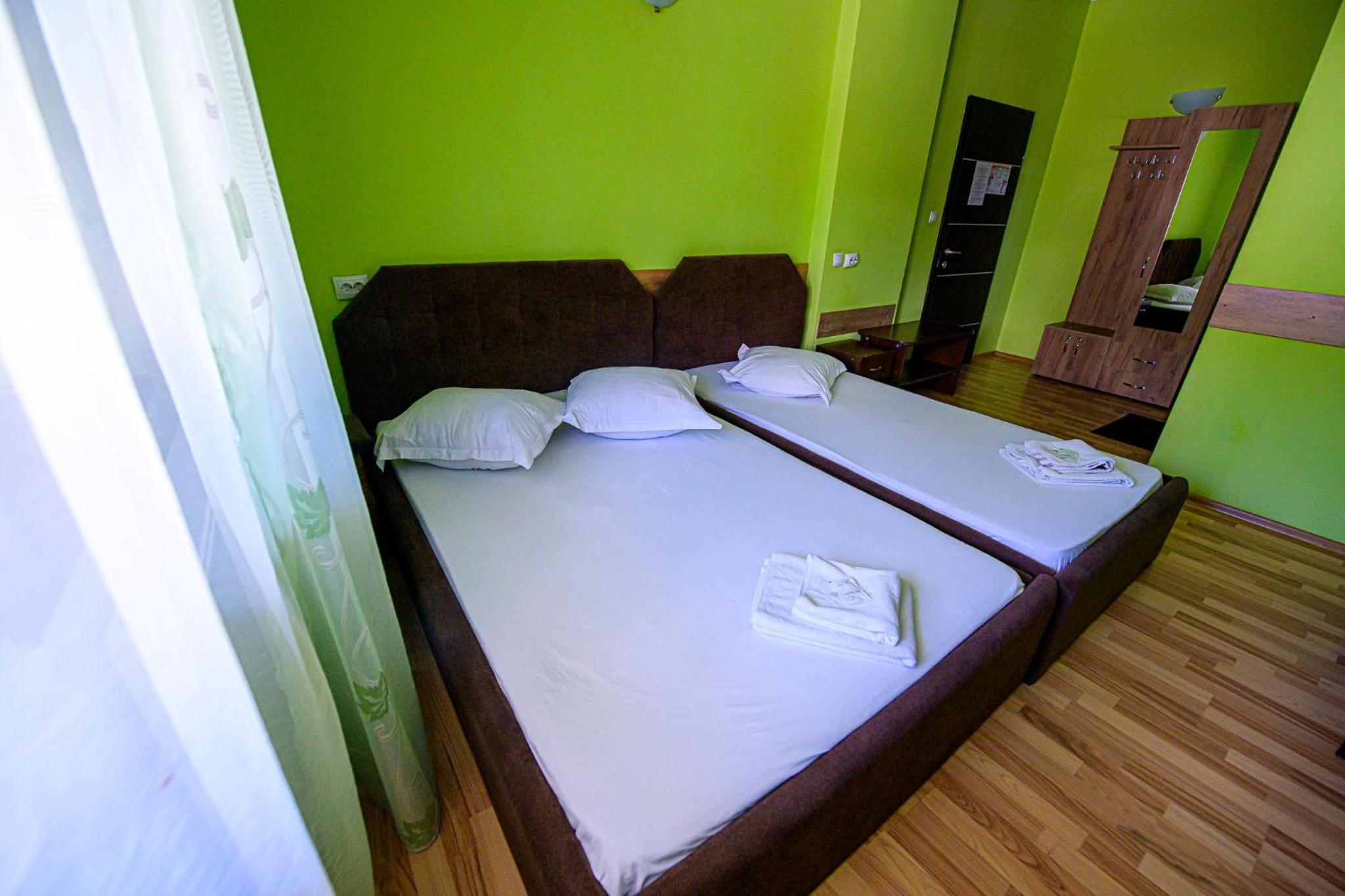 Double or Twin Room - Photo 32